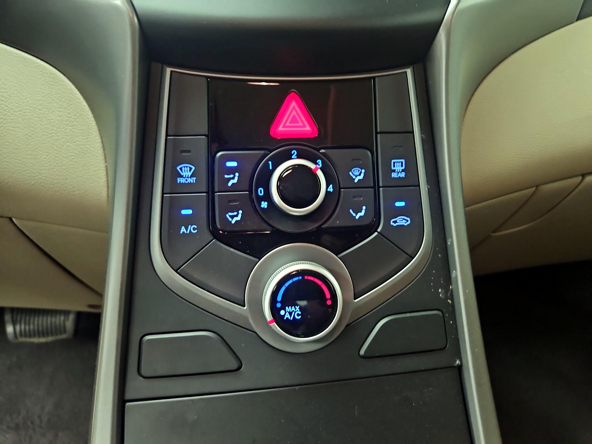 Thumbnail: 2015 Hyundai Elantra - 15