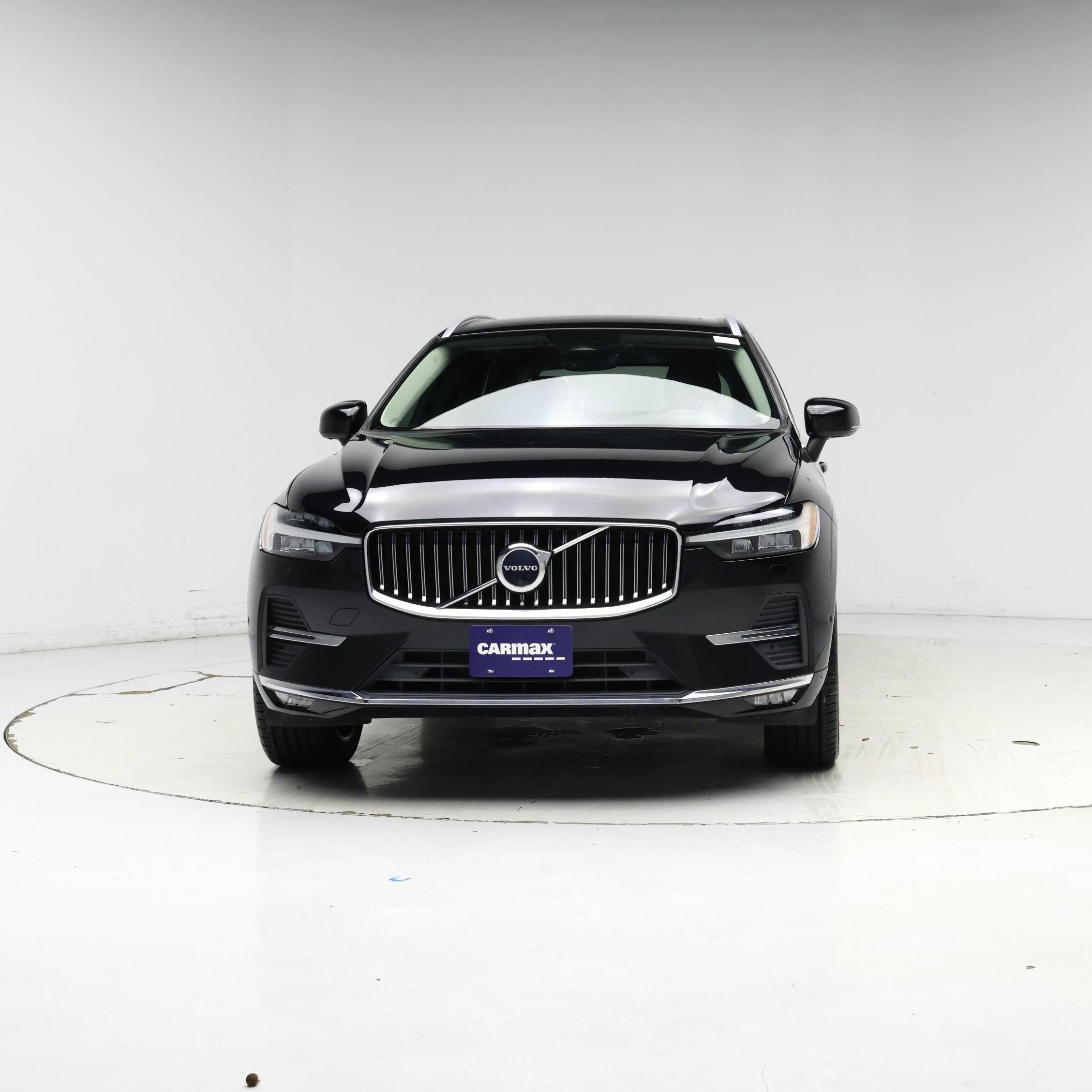 Thumbnail: 2022 Volvo XC60 - 5
