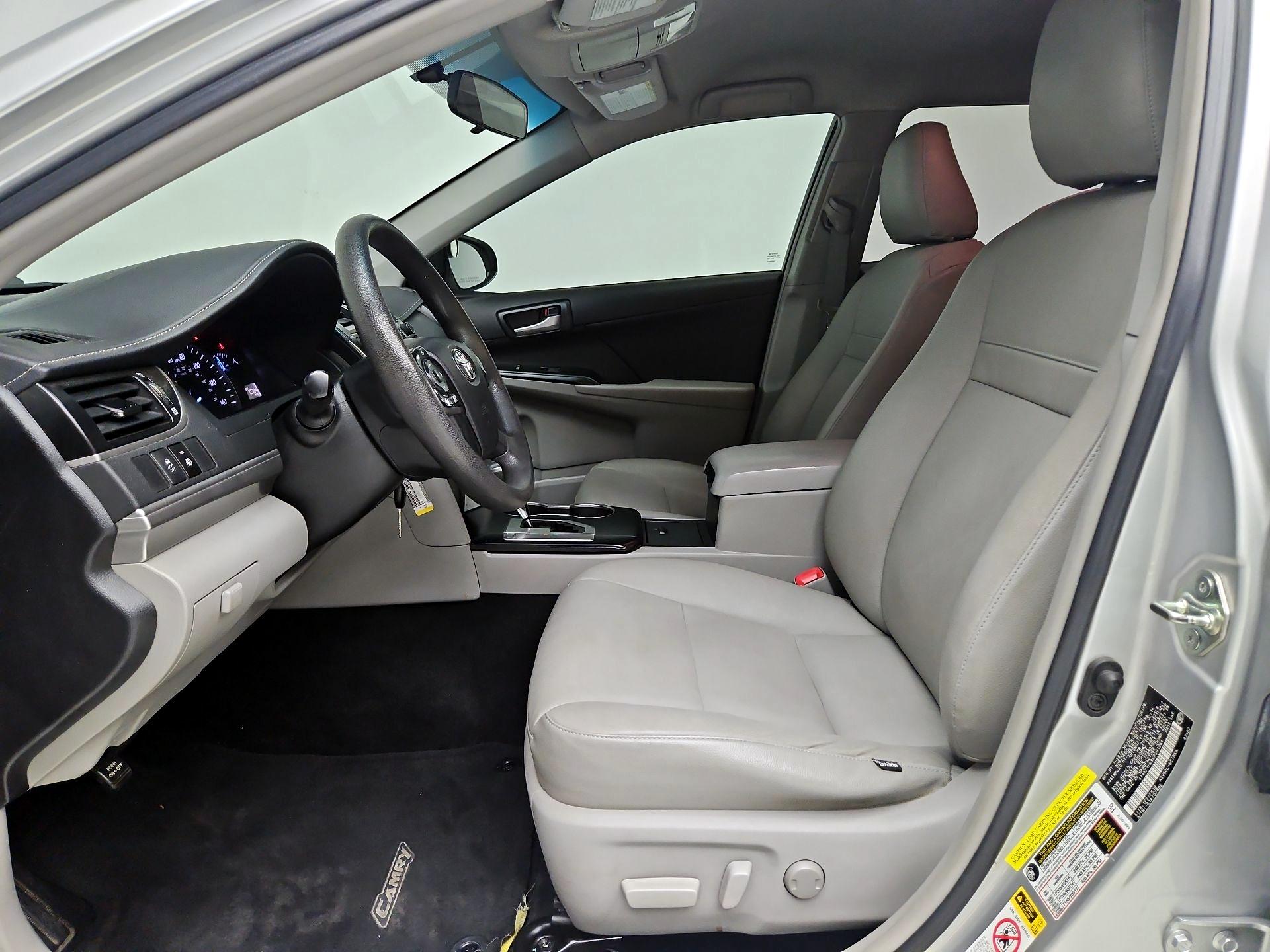 Thumbnail: 2014 Toyota Camry - 11