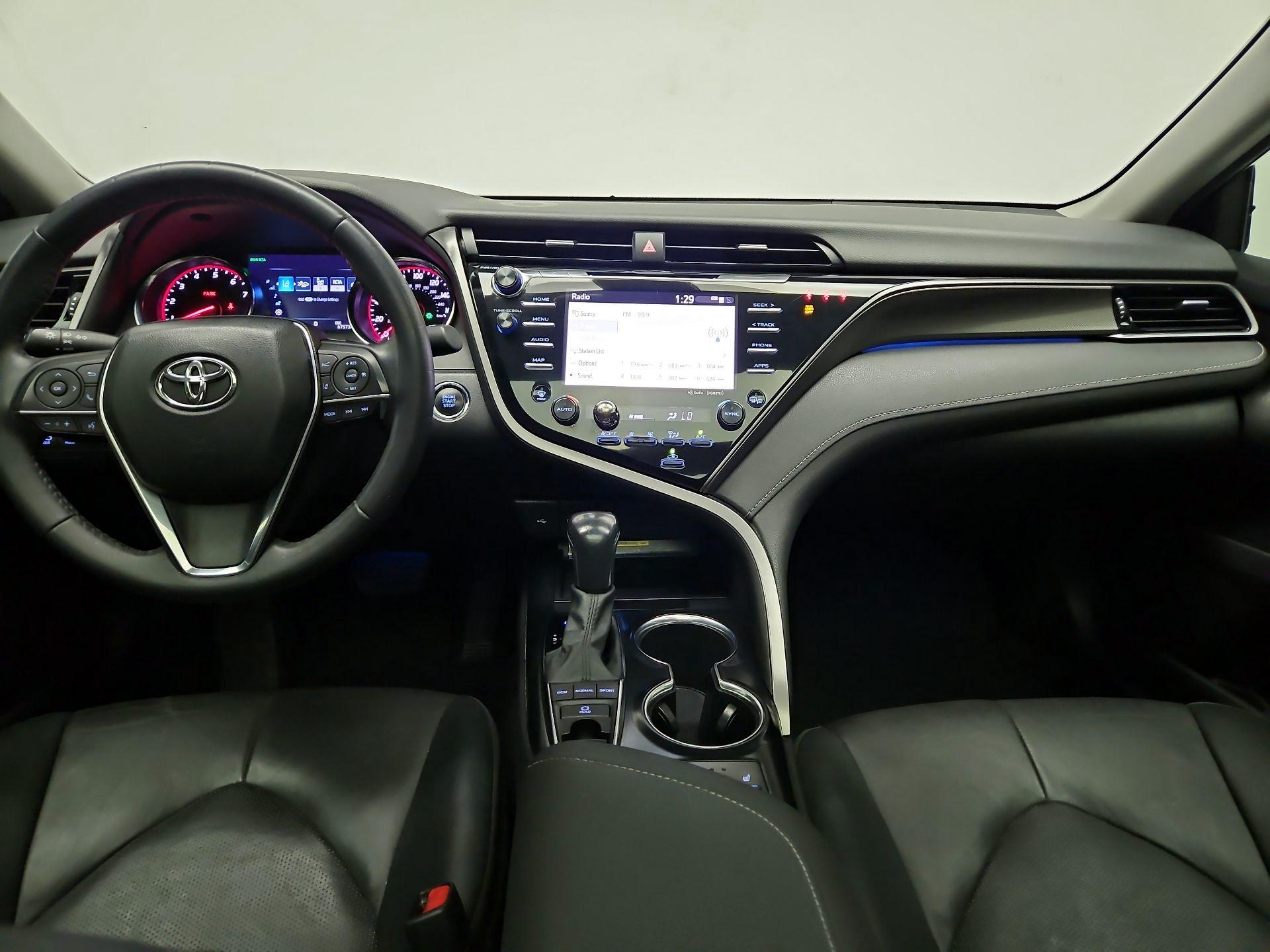 Thumbnail: 2020 Toyota Camry - 9