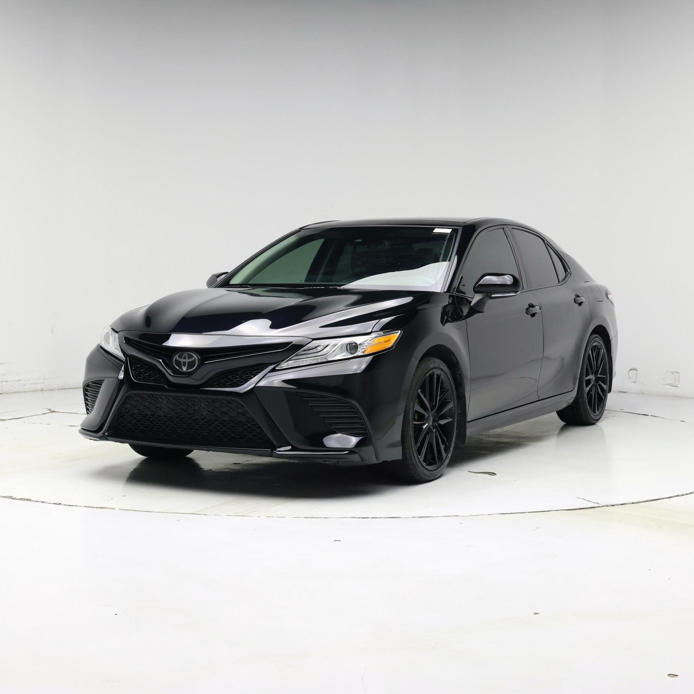 Thumbnail: 2020 Toyota Camry - 4