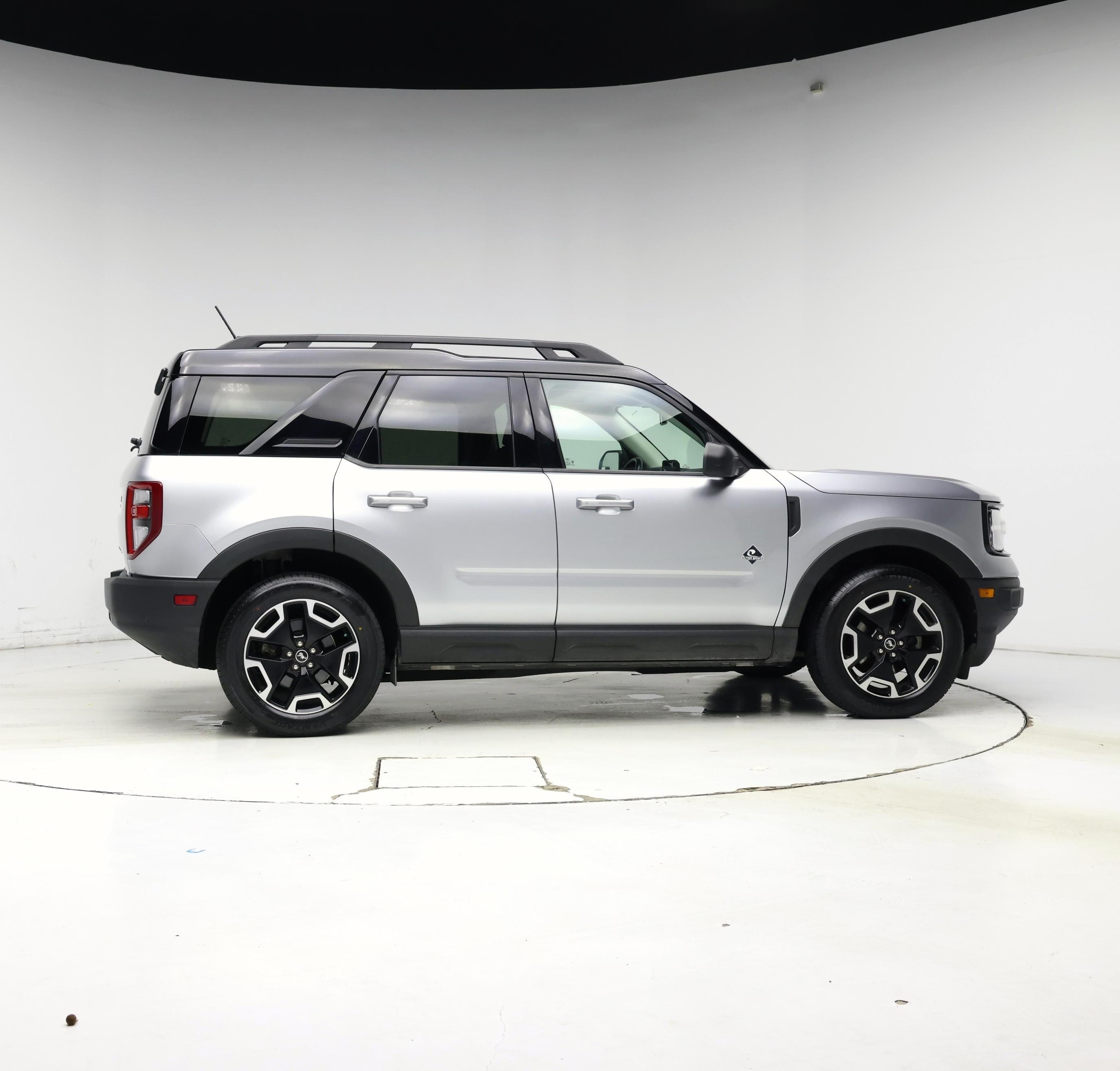 Thumbnail: 2022 Ford Bronco Sport - 7