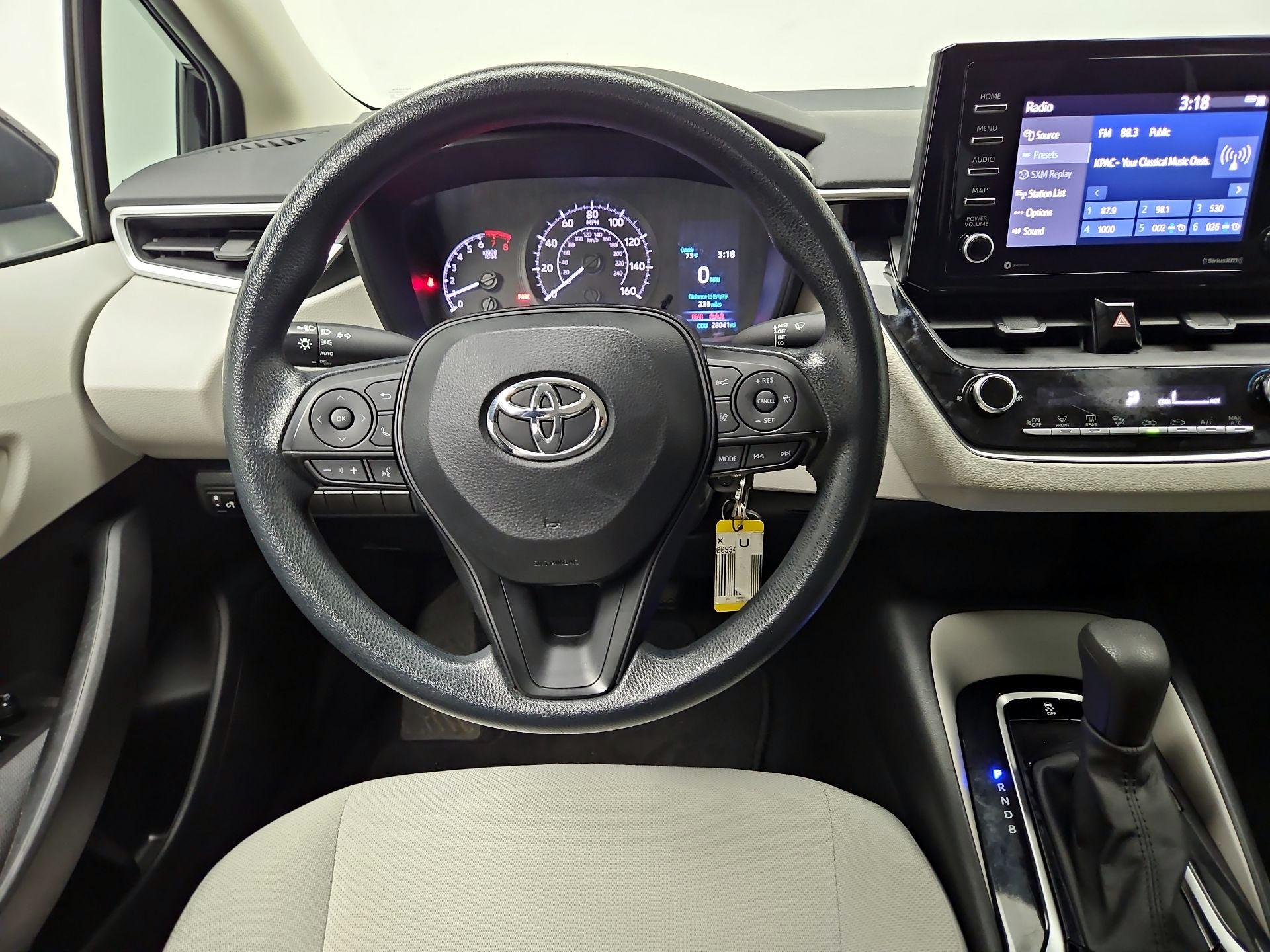 Thumbnail: 2021 Toyota Corolla - 10