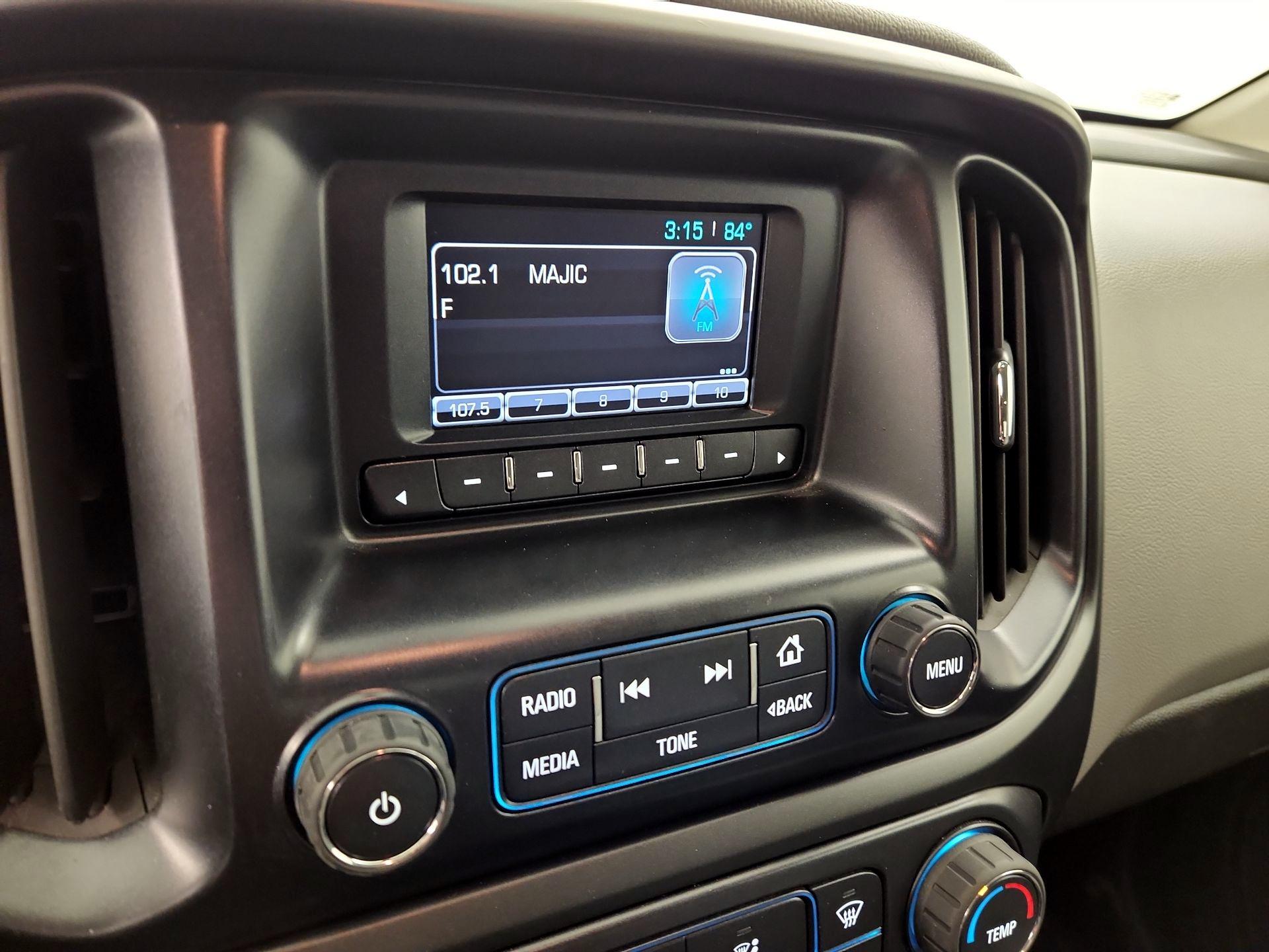 Thumbnail: 2016 Chevrolet Colorado - 15