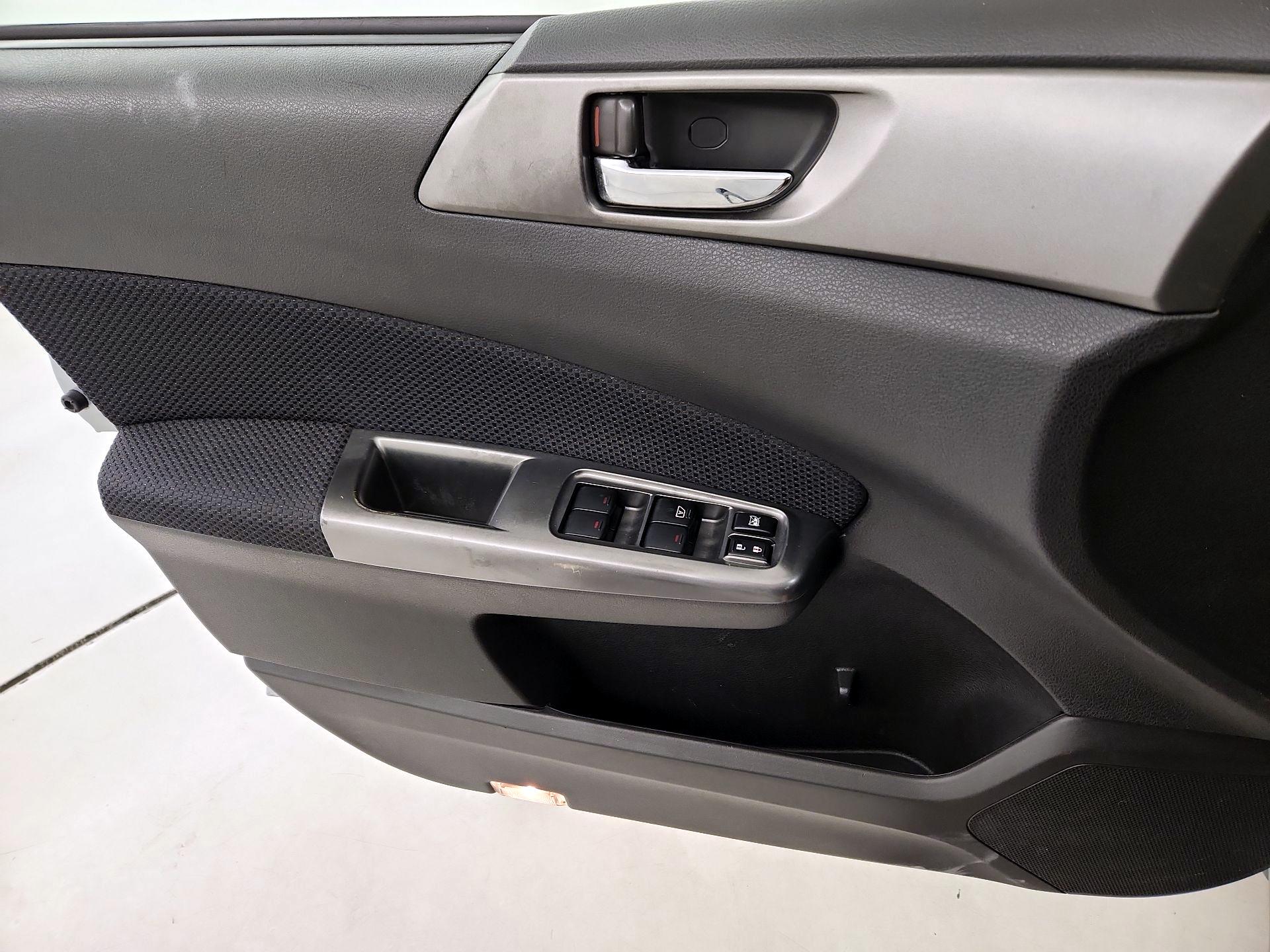 Thumbnail: 2013 Subaru Forester - 12
