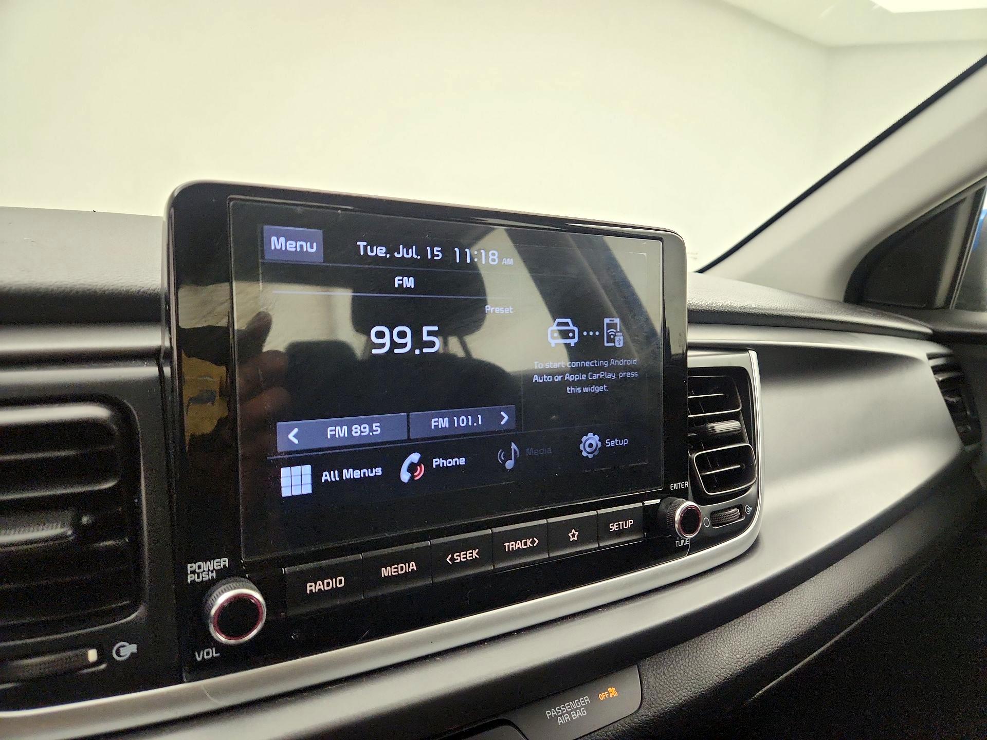 Thumbnail: 2021 Kia Rio - 15