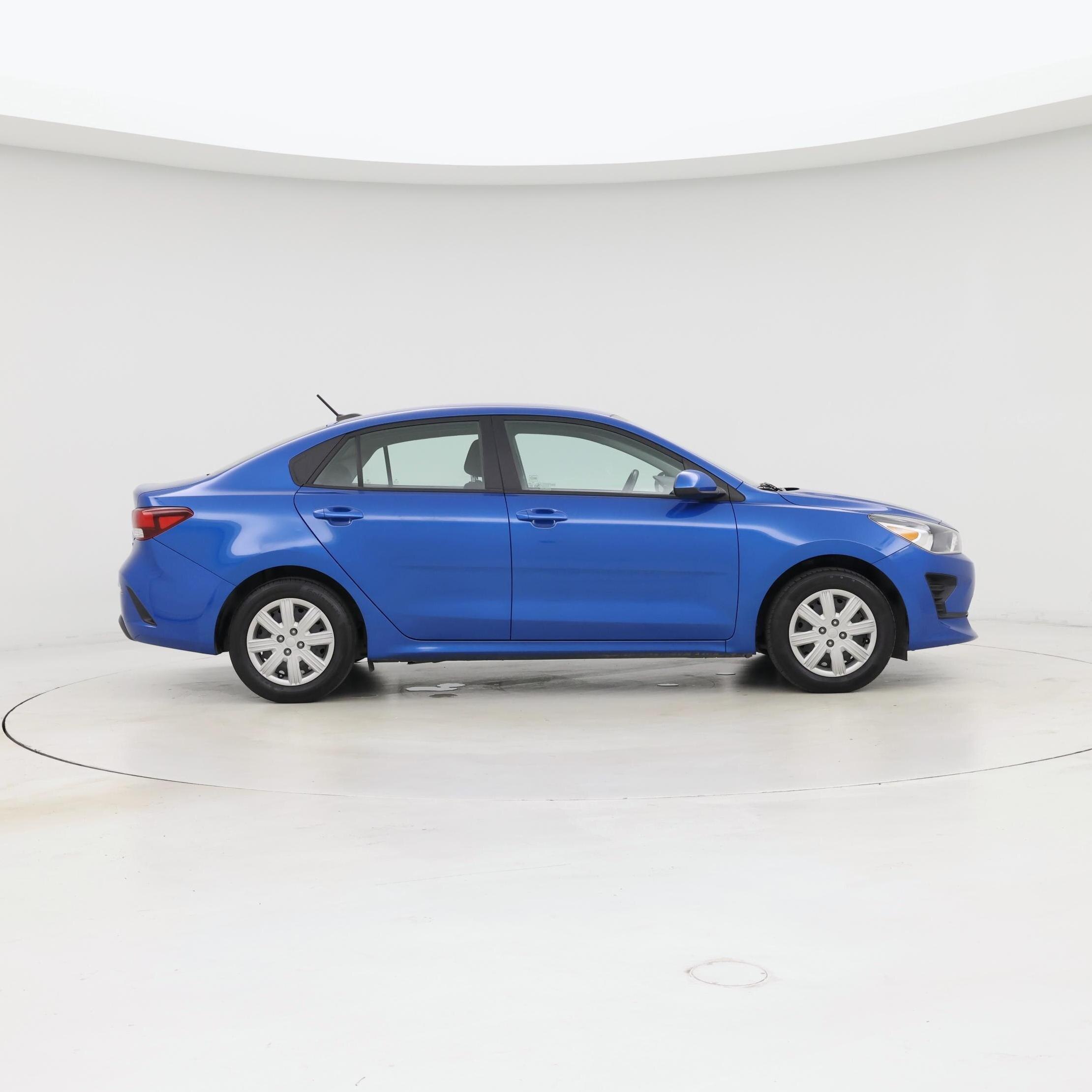 Thumbnail: 2021 Kia Rio - 7