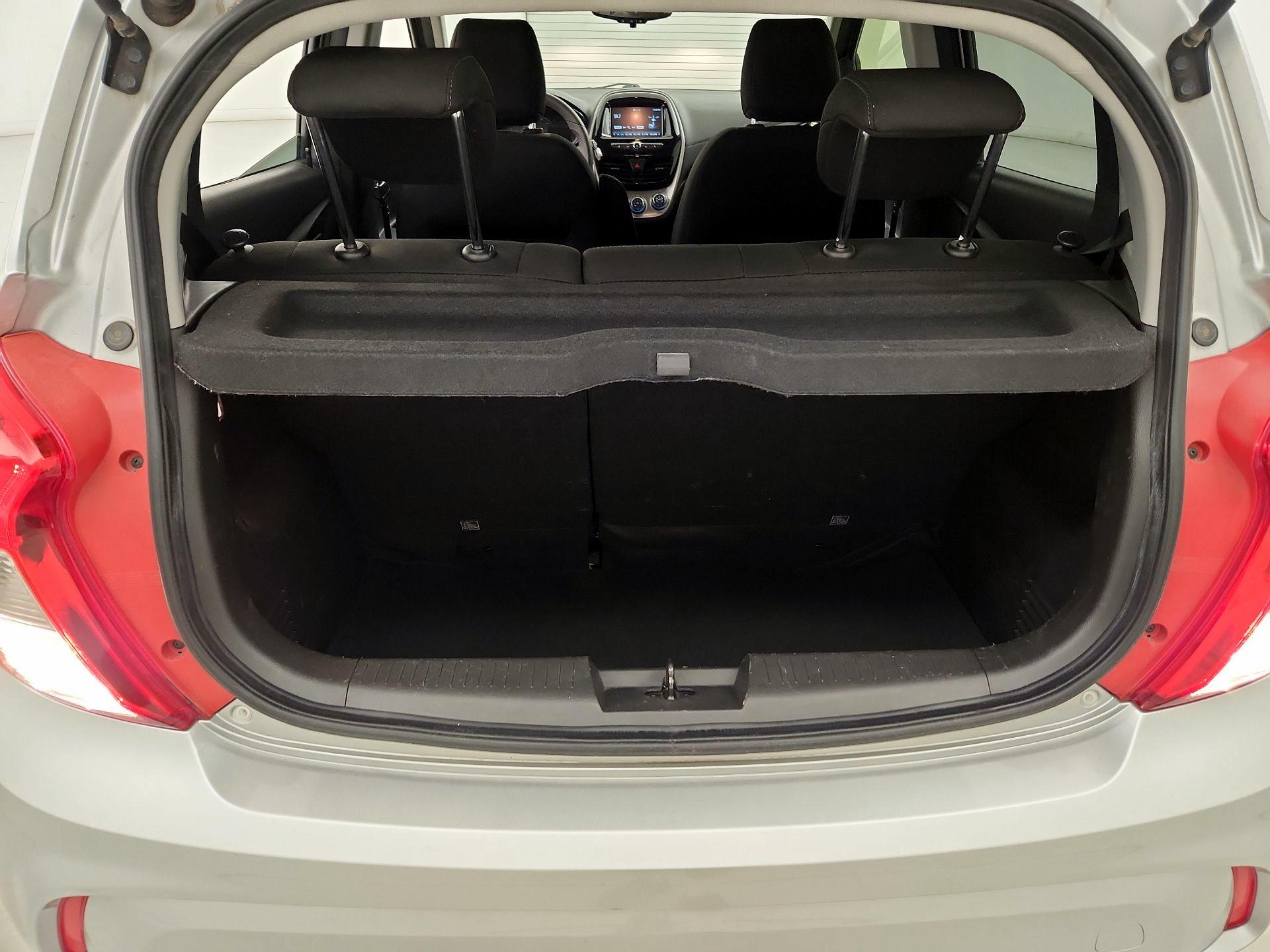 Thumbnail: 2018 Chevrolet Spark - 20