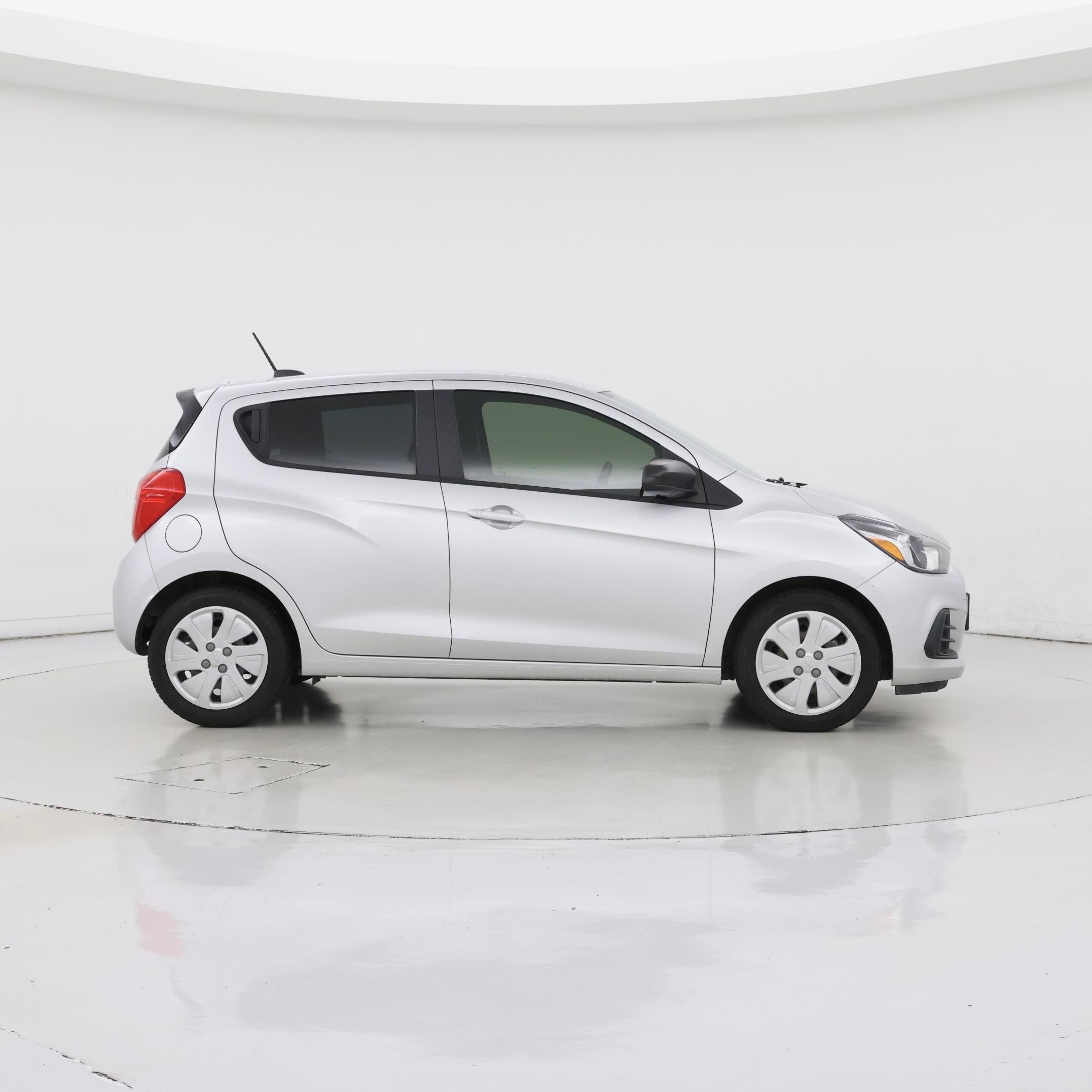 Thumbnail: 2018 Chevrolet Spark - 7