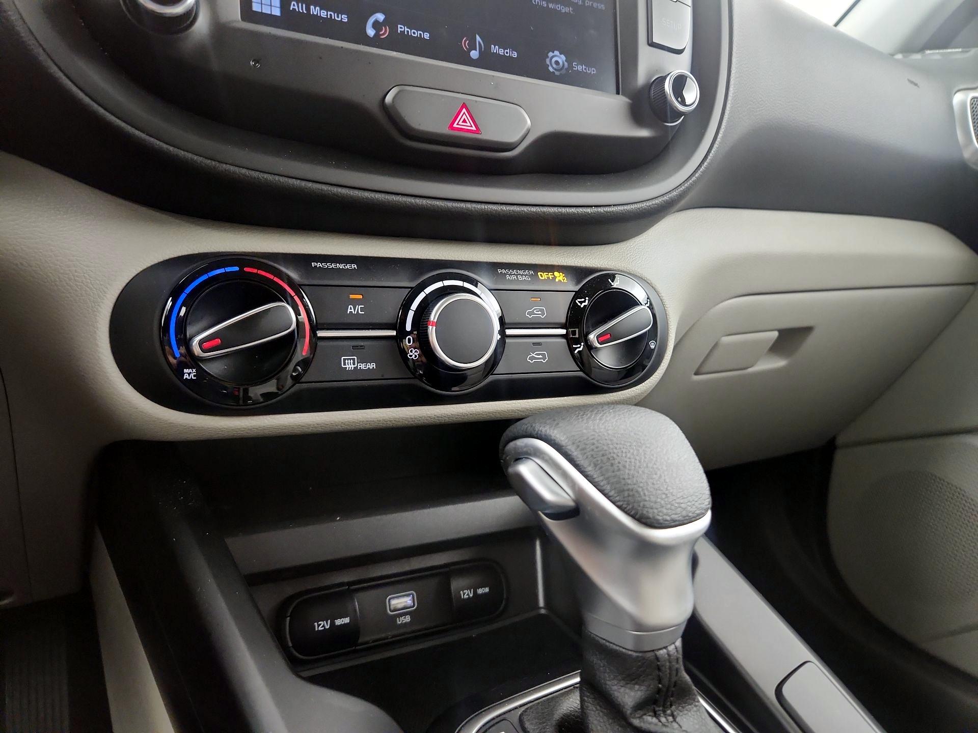 Thumbnail: 2024 Kia Soul - 16