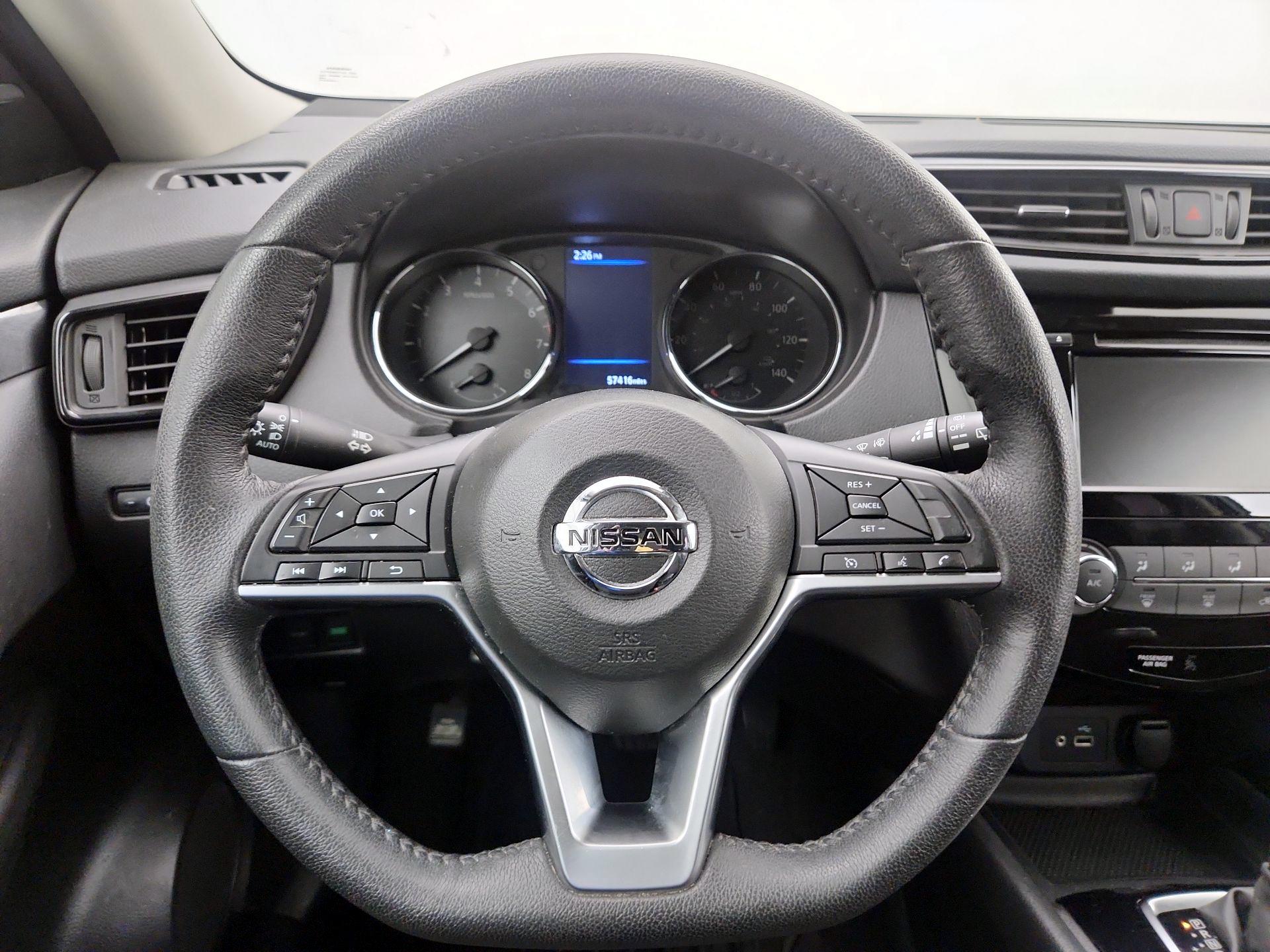 Thumbnail: 2020 Nissan Rogue - 10
