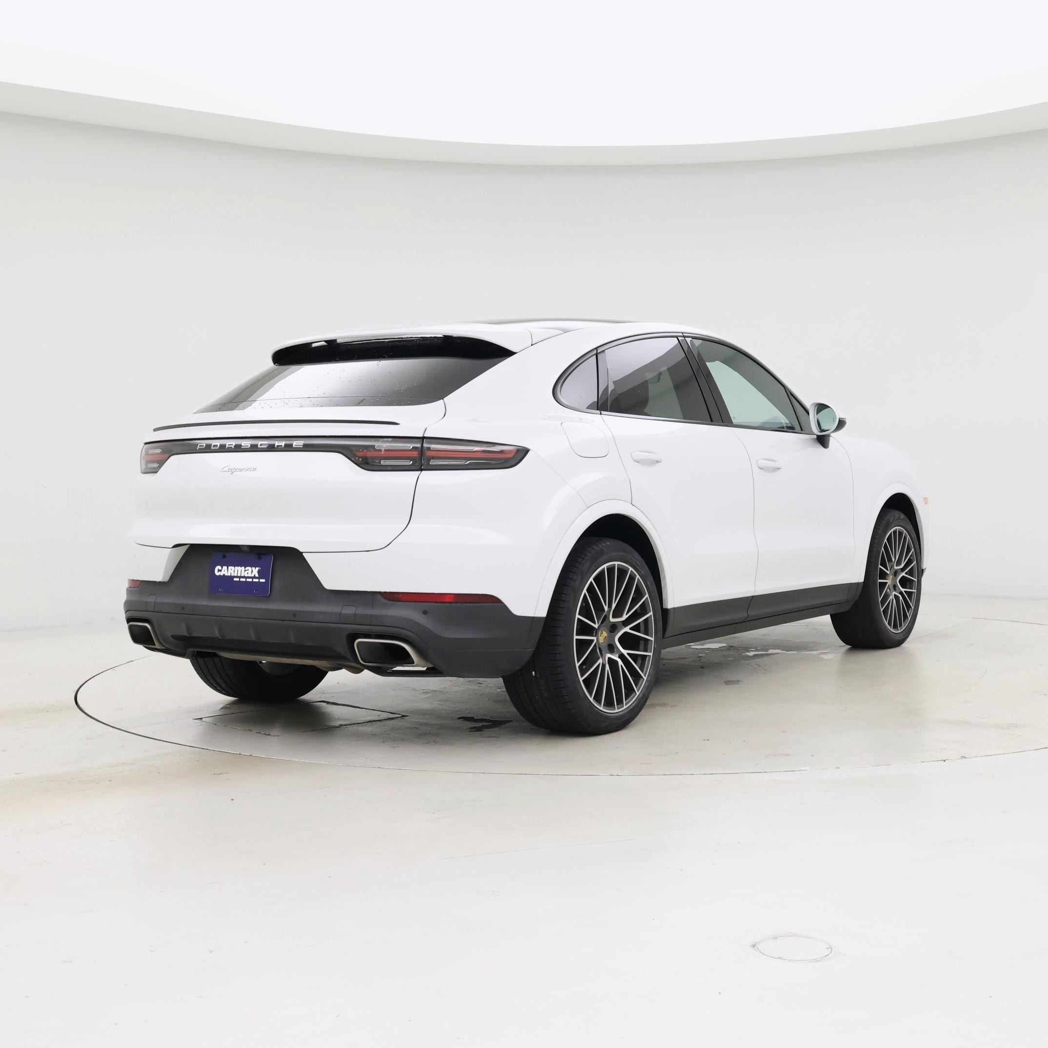 Thumbnail: 2021 Porsche Cayenne - 8