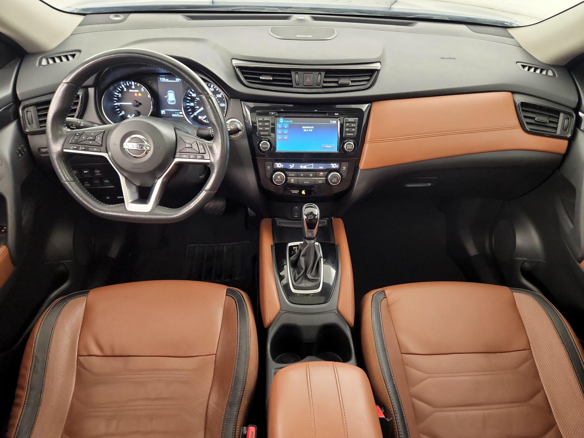 Thumbnail: 2017 Nissan Rogue - 9
