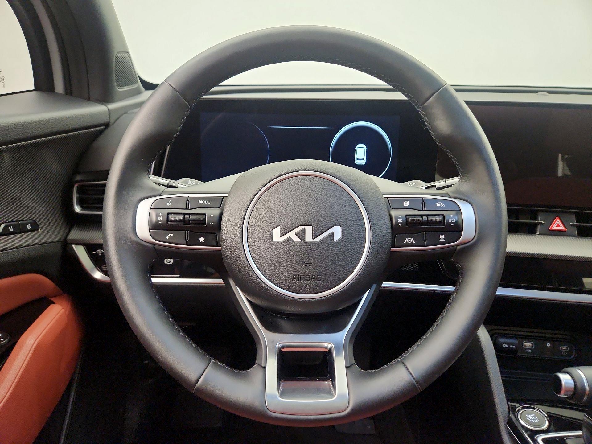 Thumbnail: 2025 Kia Sportage - 10
