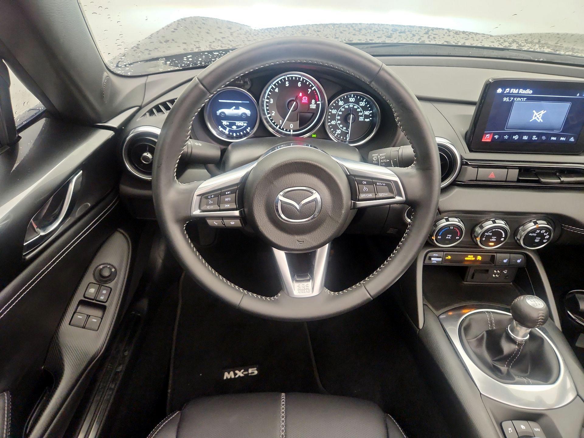 Thumbnail: 2023 Mazda MX-5 Miata - 10
