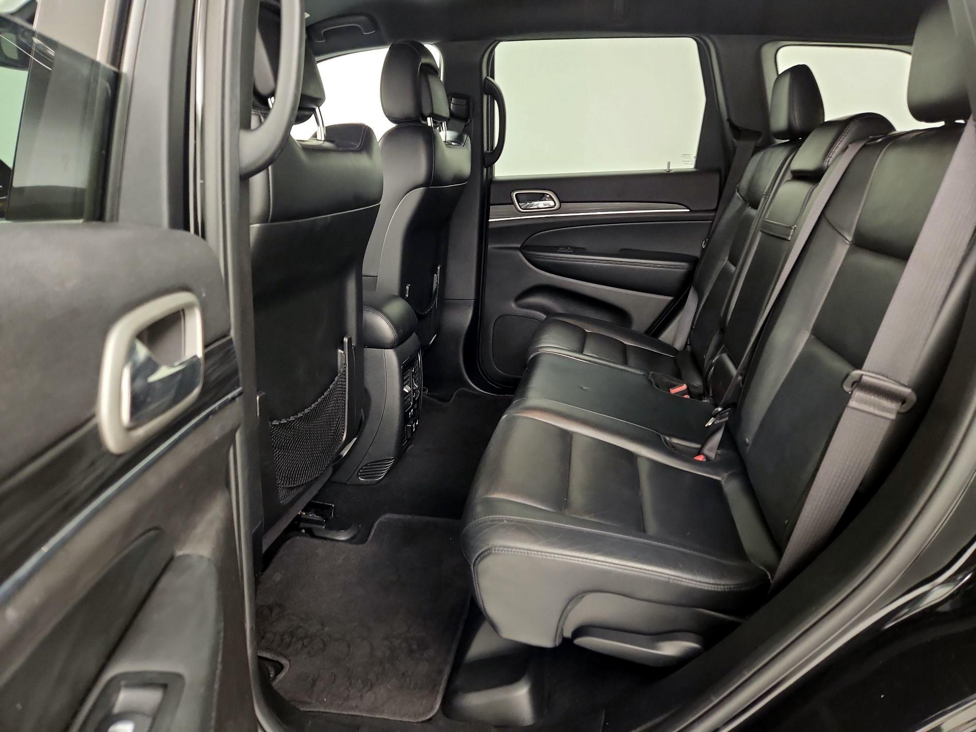 Thumbnail: 2019 Jeep Grand Cherokee - 20