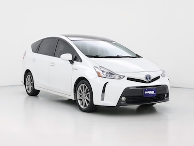 White 2016 Toyota Prius v Five