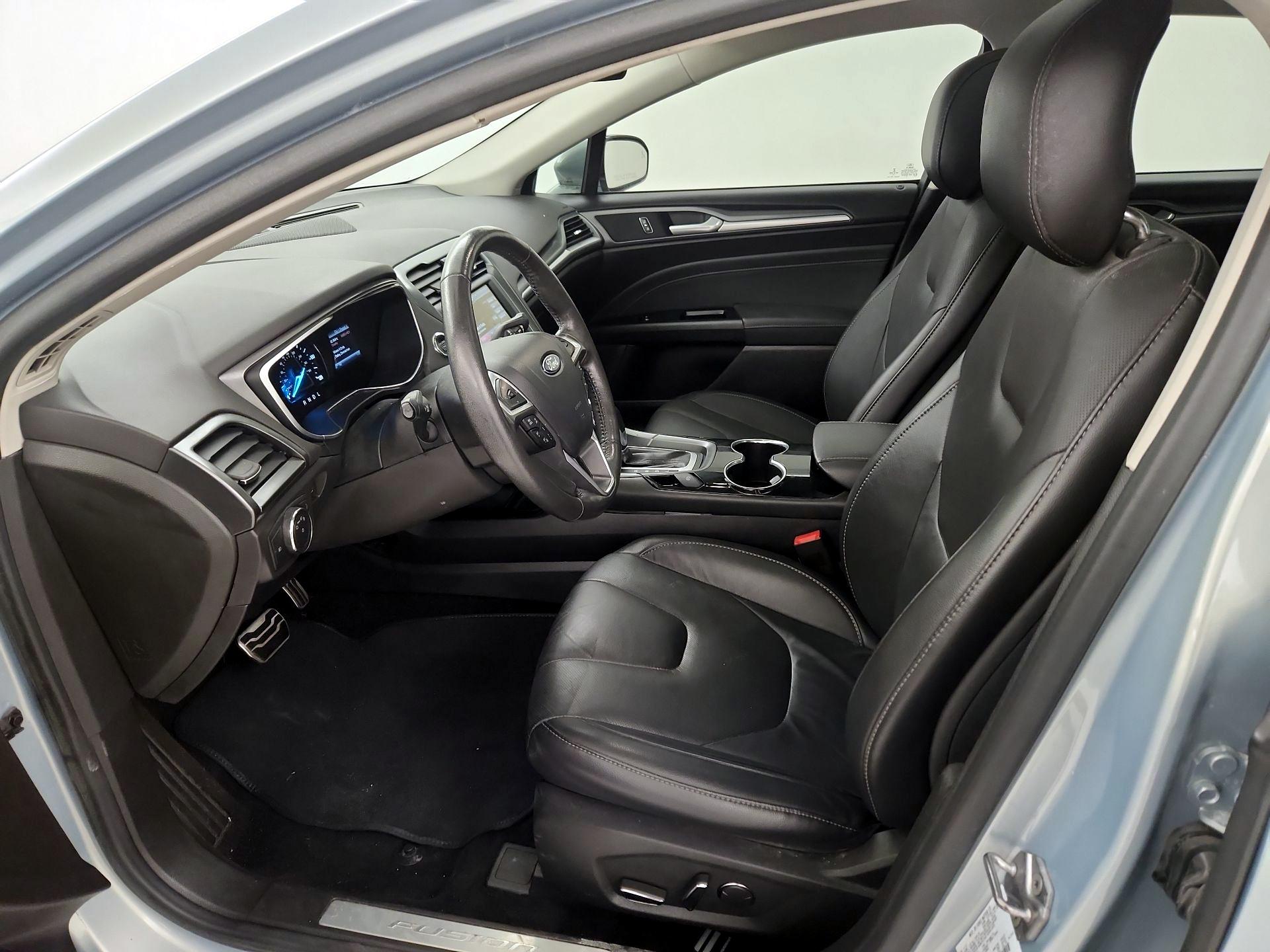 Thumbnail: 2014 Ford Fusion - 11