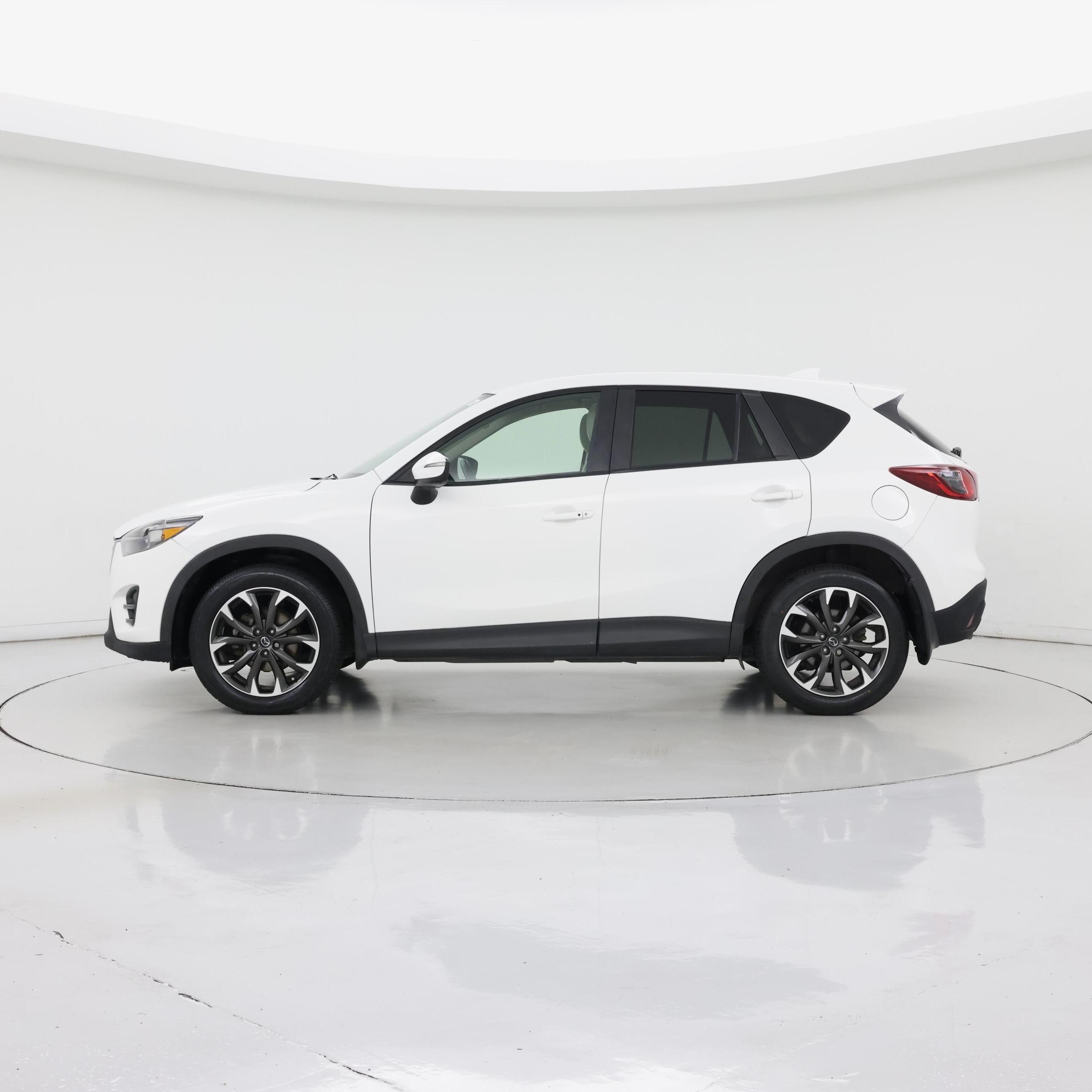 Thumbnail: 2016 Mazda CX-5 - 3