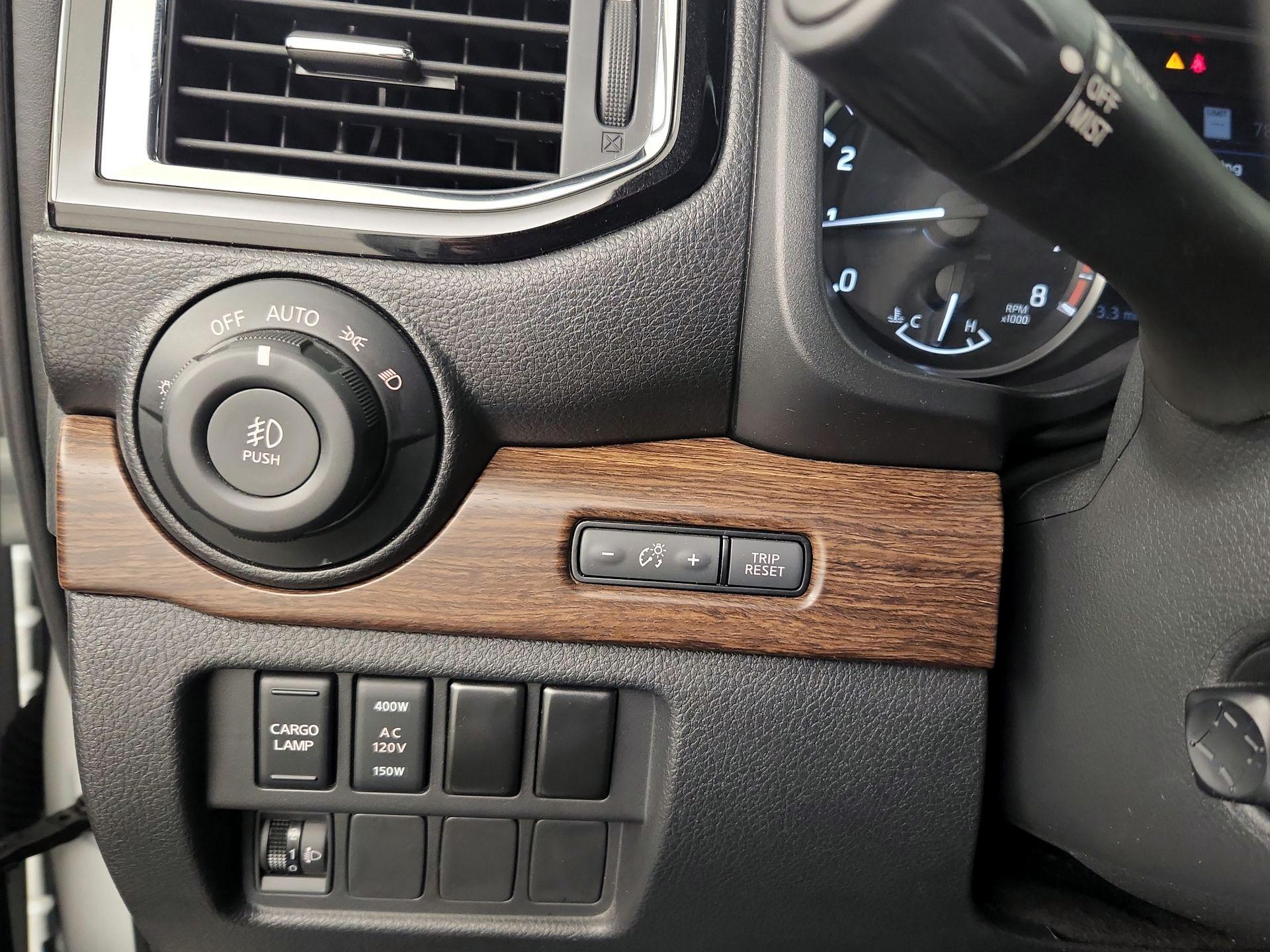 Thumbnail: 2020 Nissan Titan - 13