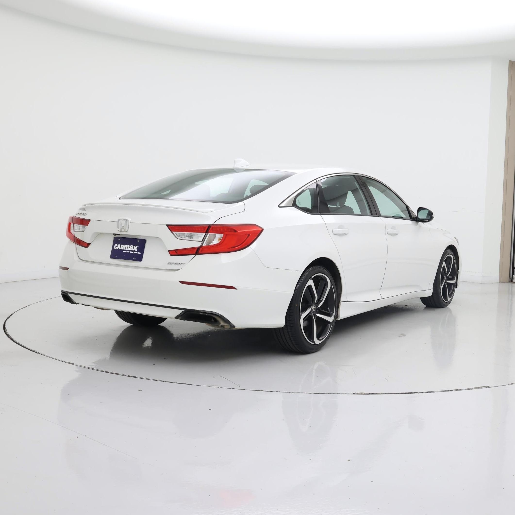 Thumbnail: 2018 Honda Accord - 8