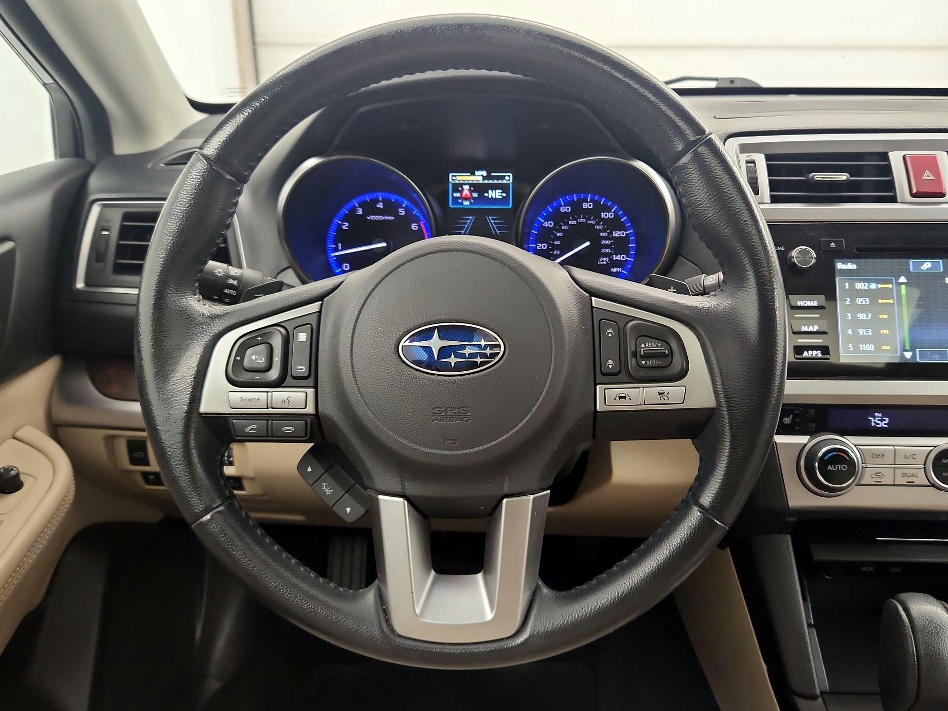 Thumbnail: 2016 Subaru Outback - 10