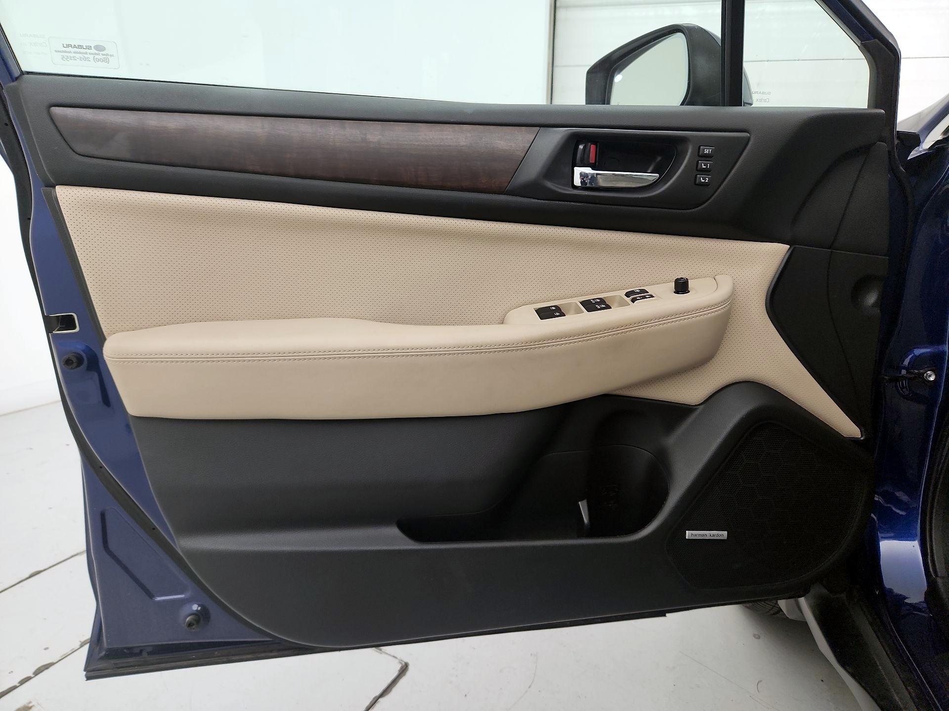Thumbnail: 2016 Subaru Outback - 12