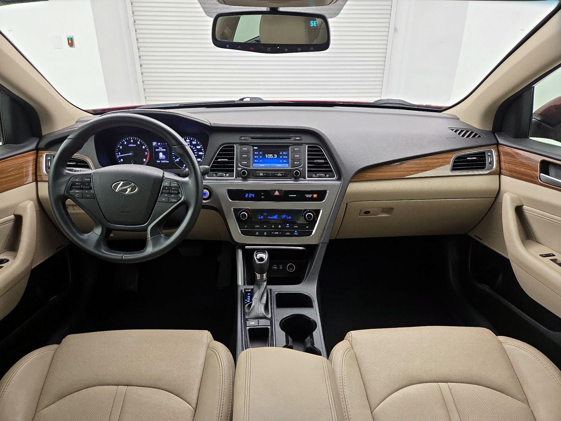 Thumbnail: 2015 Hyundai Sonata - 9