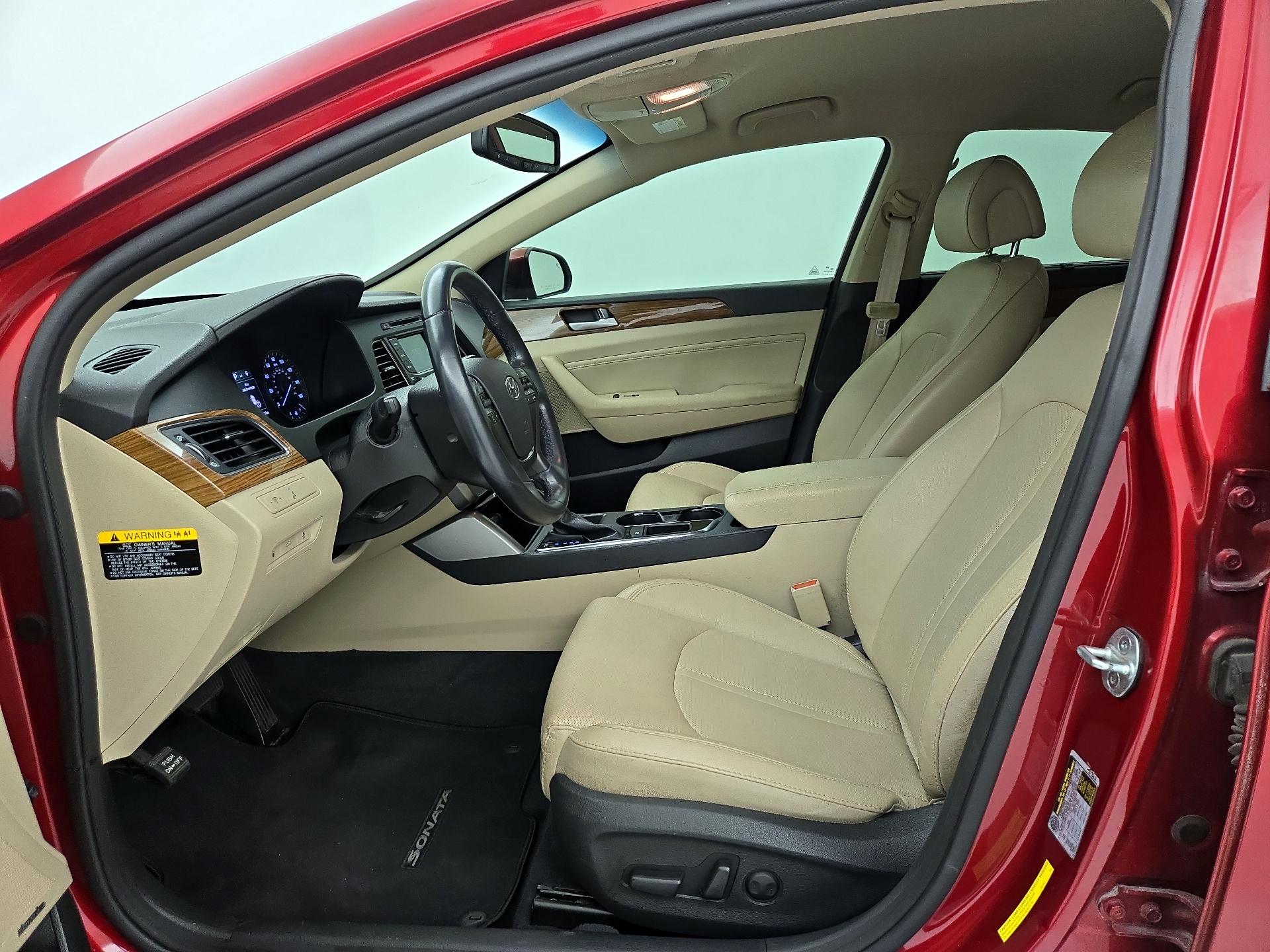 Thumbnail: 2015 Hyundai Sonata - 11