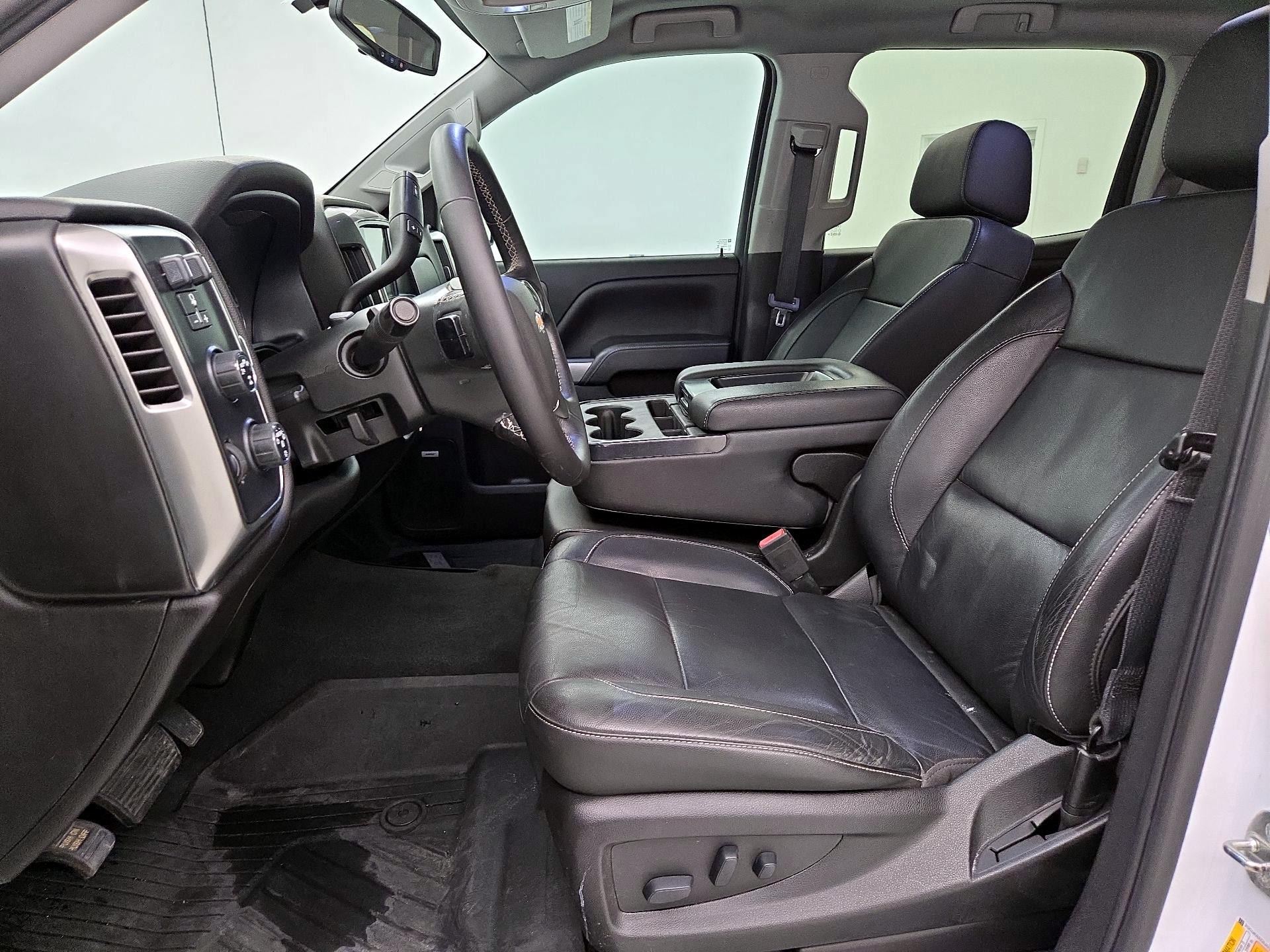 Thumbnail: 2018 Chevrolet Silverado 1500 - 11
