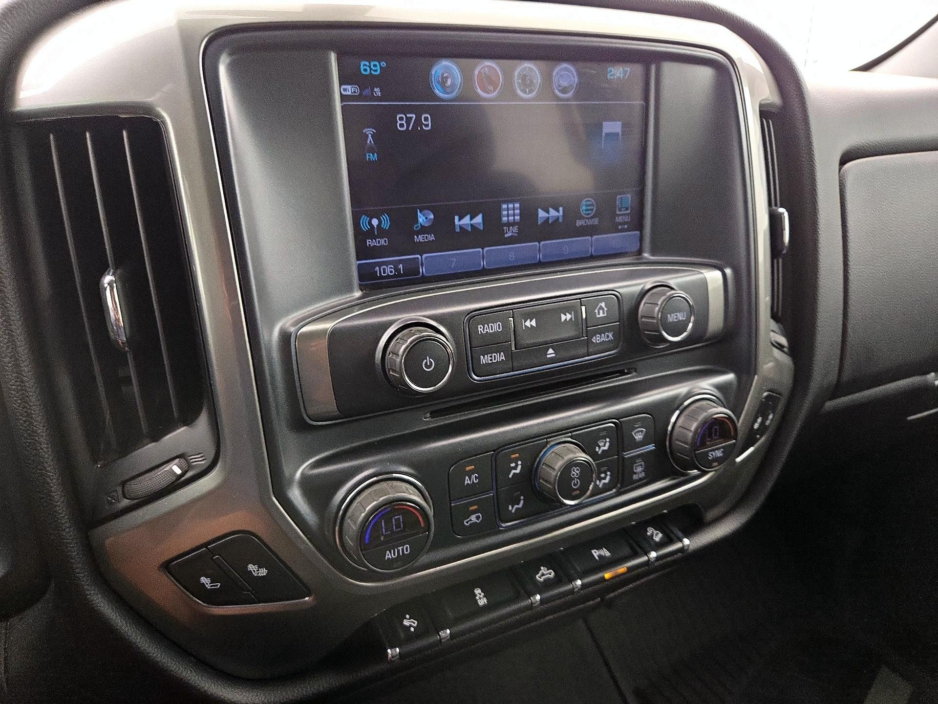 Thumbnail: 2018 Chevrolet Silverado 1500 - 15