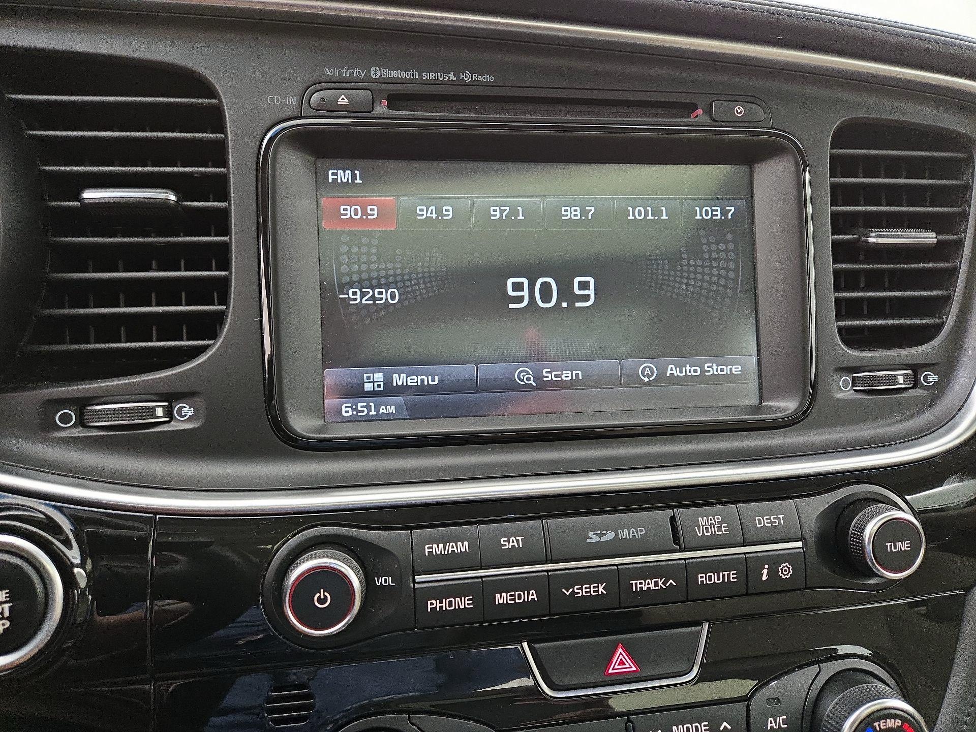 Thumbnail: 2014 Kia Optima - 16