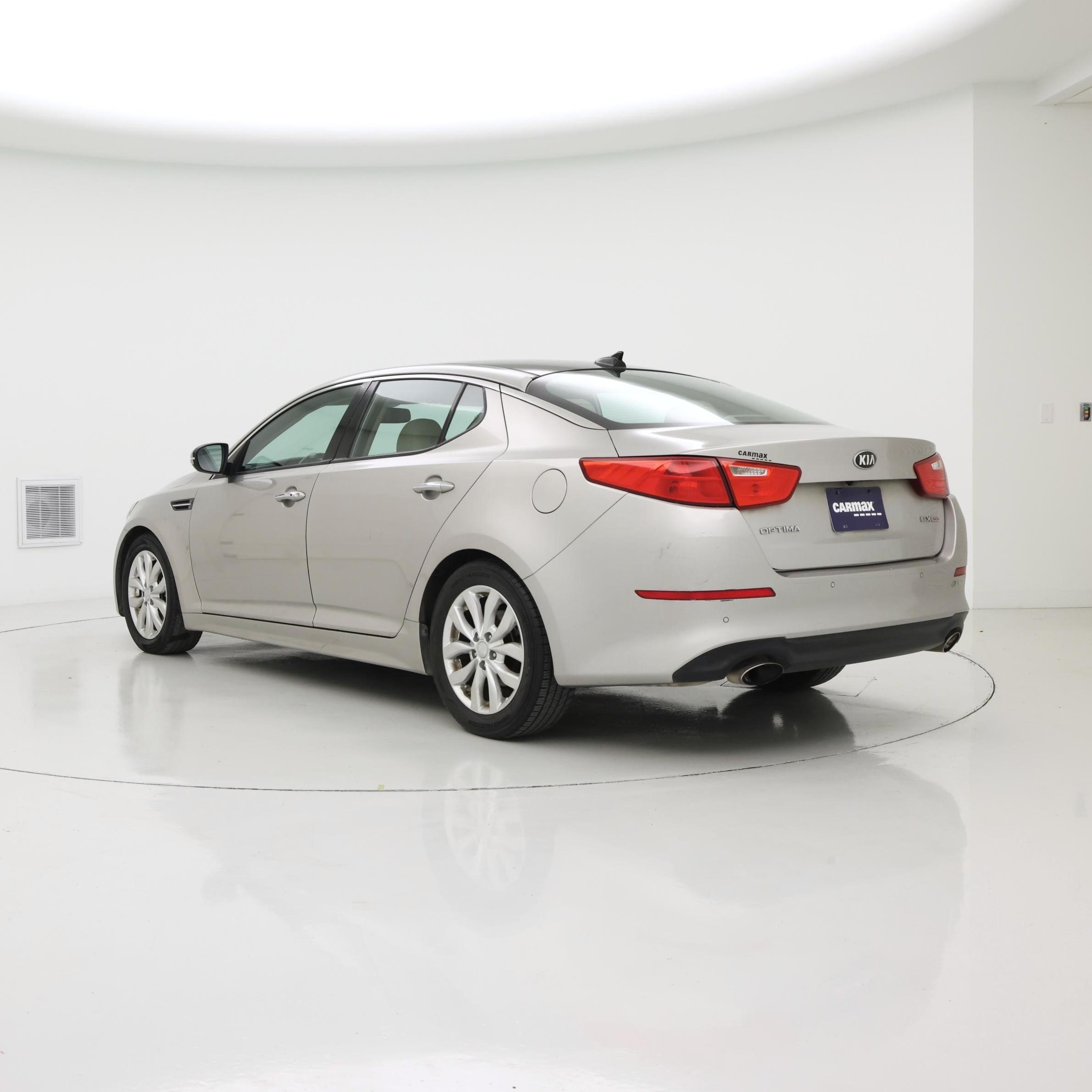 Thumbnail: 2014 Kia Optima - 2