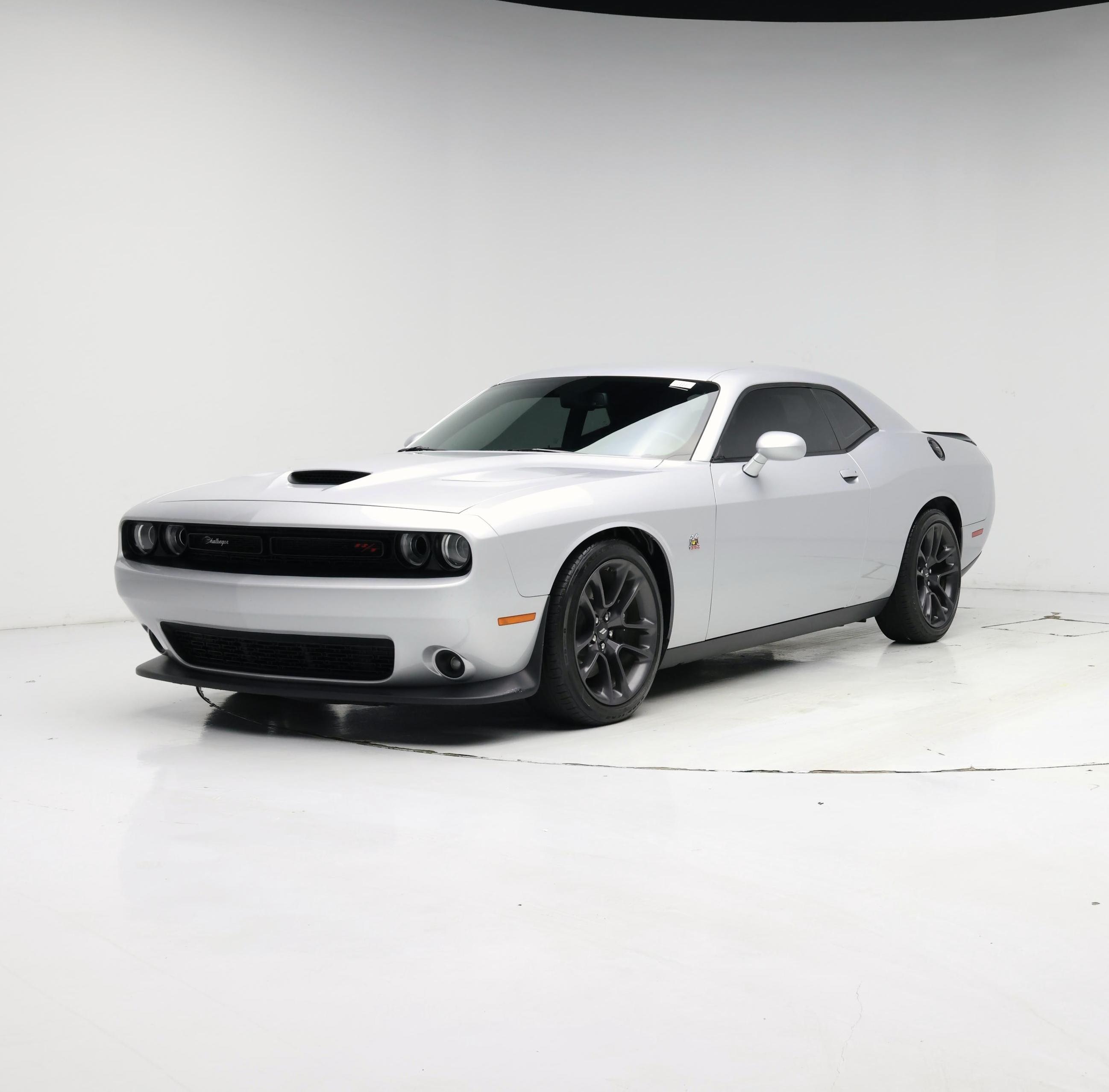 Thumbnail: 2020 Dodge Challenger - 4