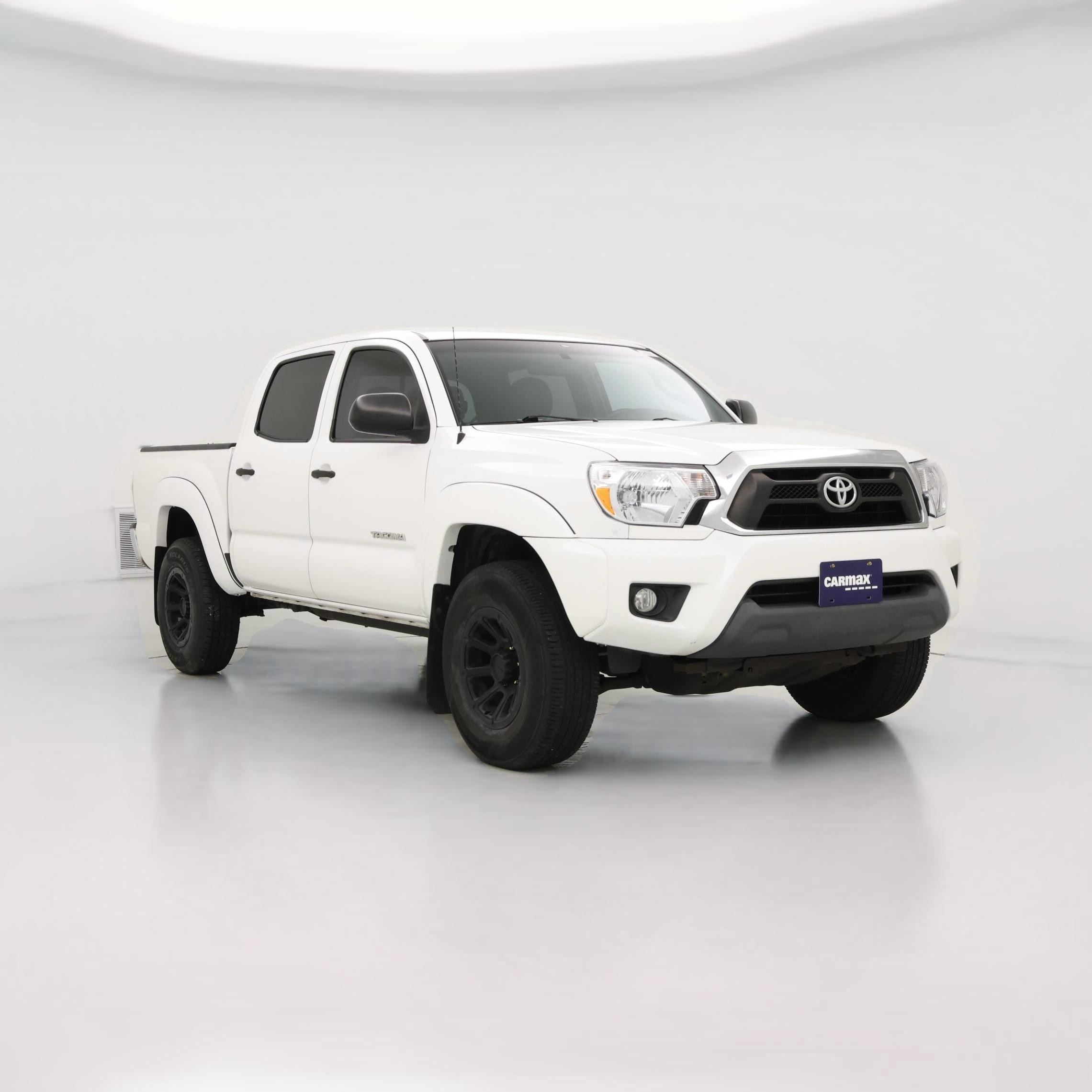 Thumbnail: 2015 Toyota Tacoma - 1