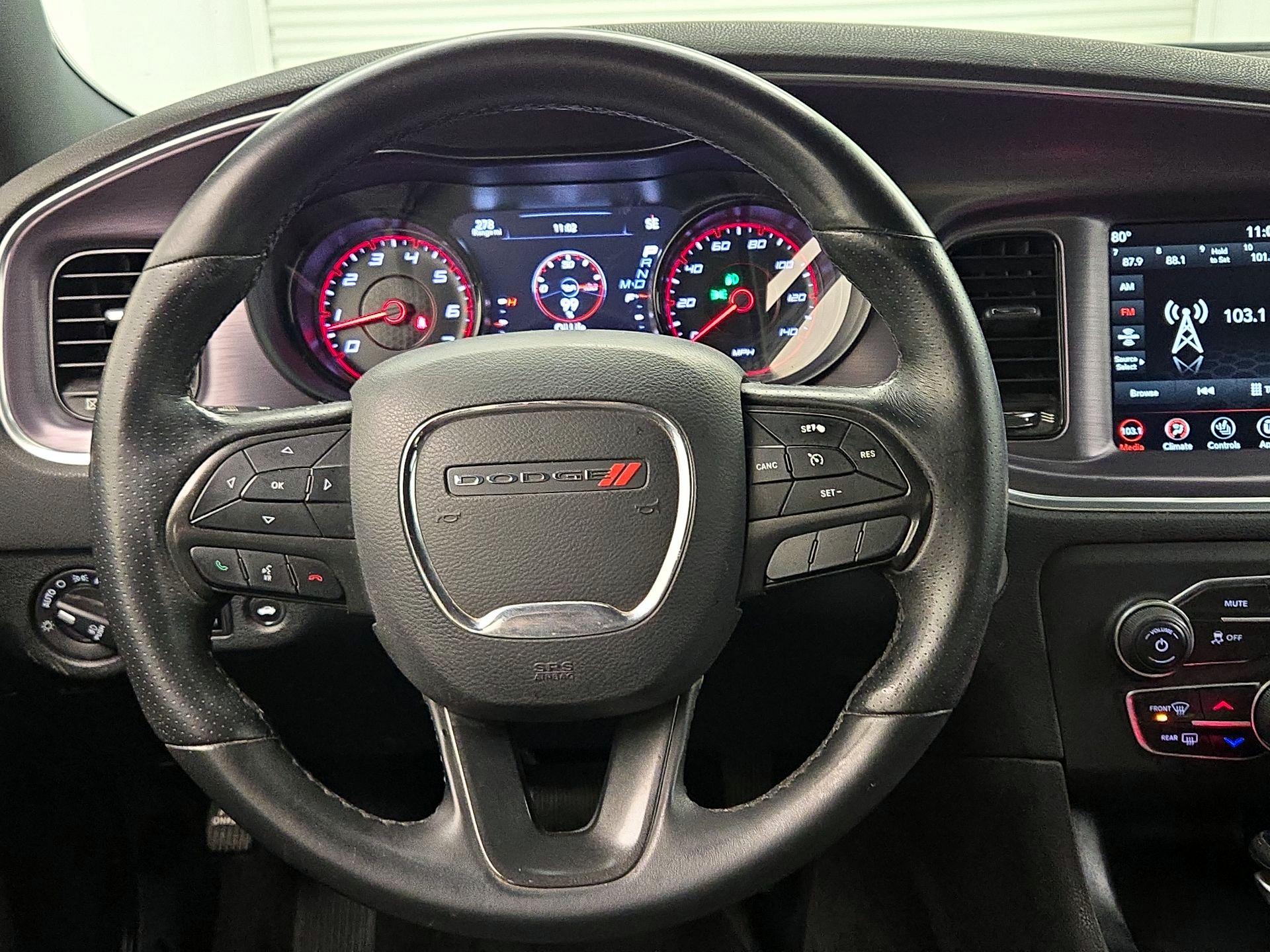 Thumbnail: 2018 Dodge Charger - 10