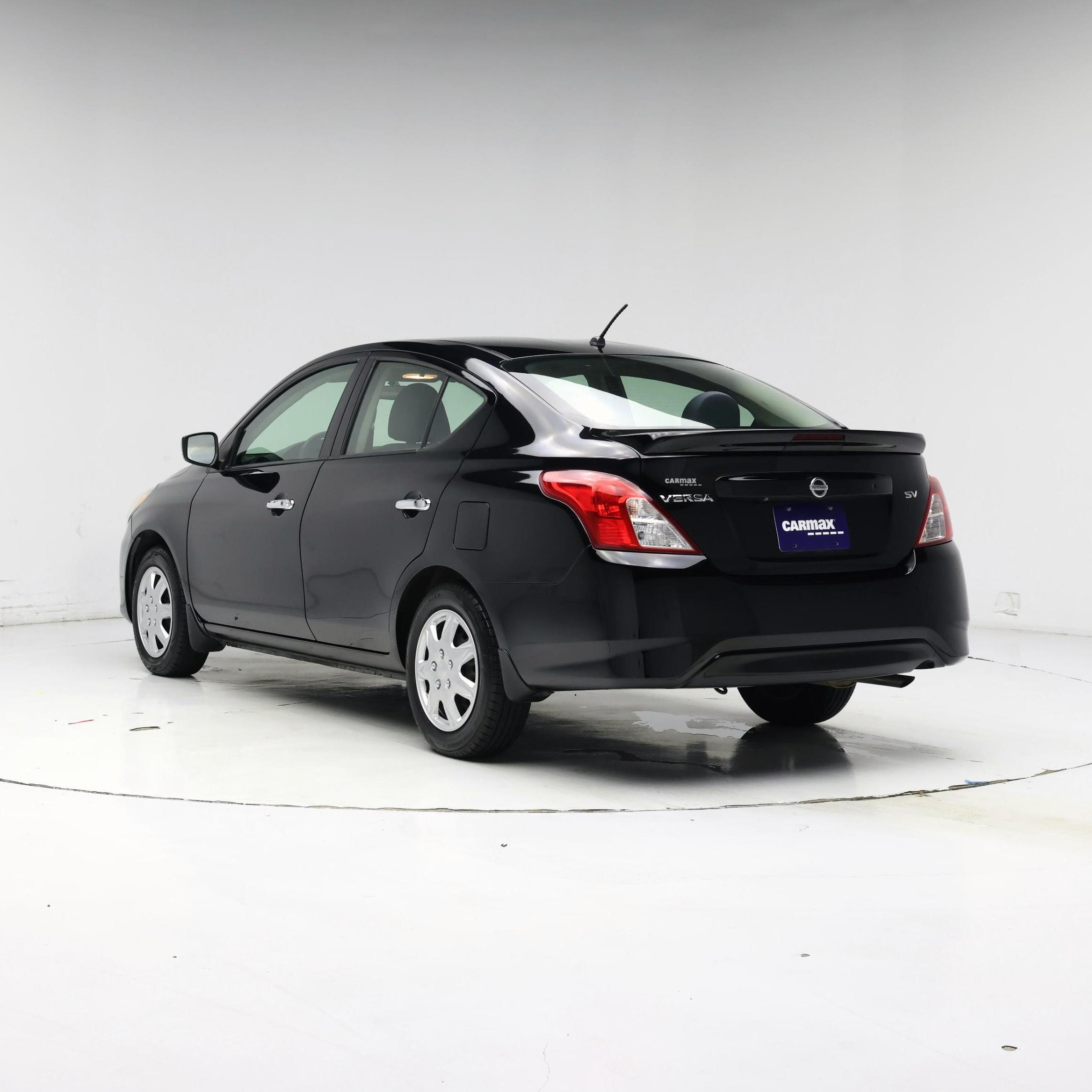 Thumbnail: 2019 Nissan Versa - 2