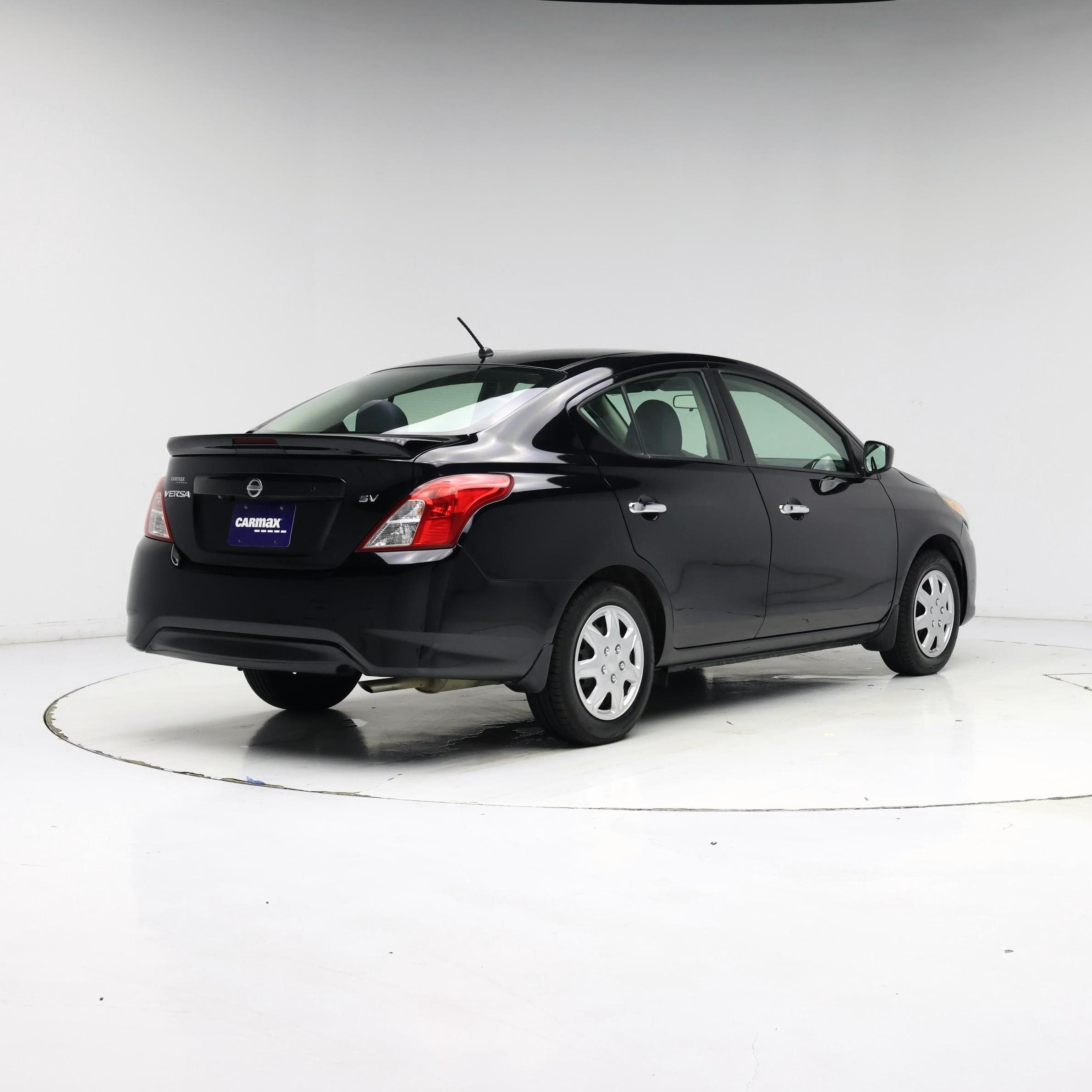 Thumbnail: 2019 Nissan Versa - 8