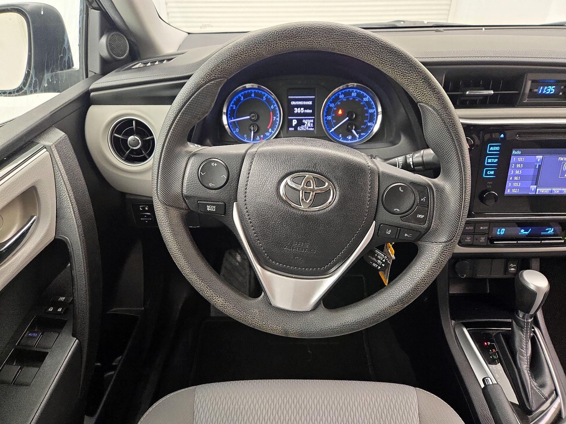 Thumbnail: 2019 Toyota Corolla - 10
