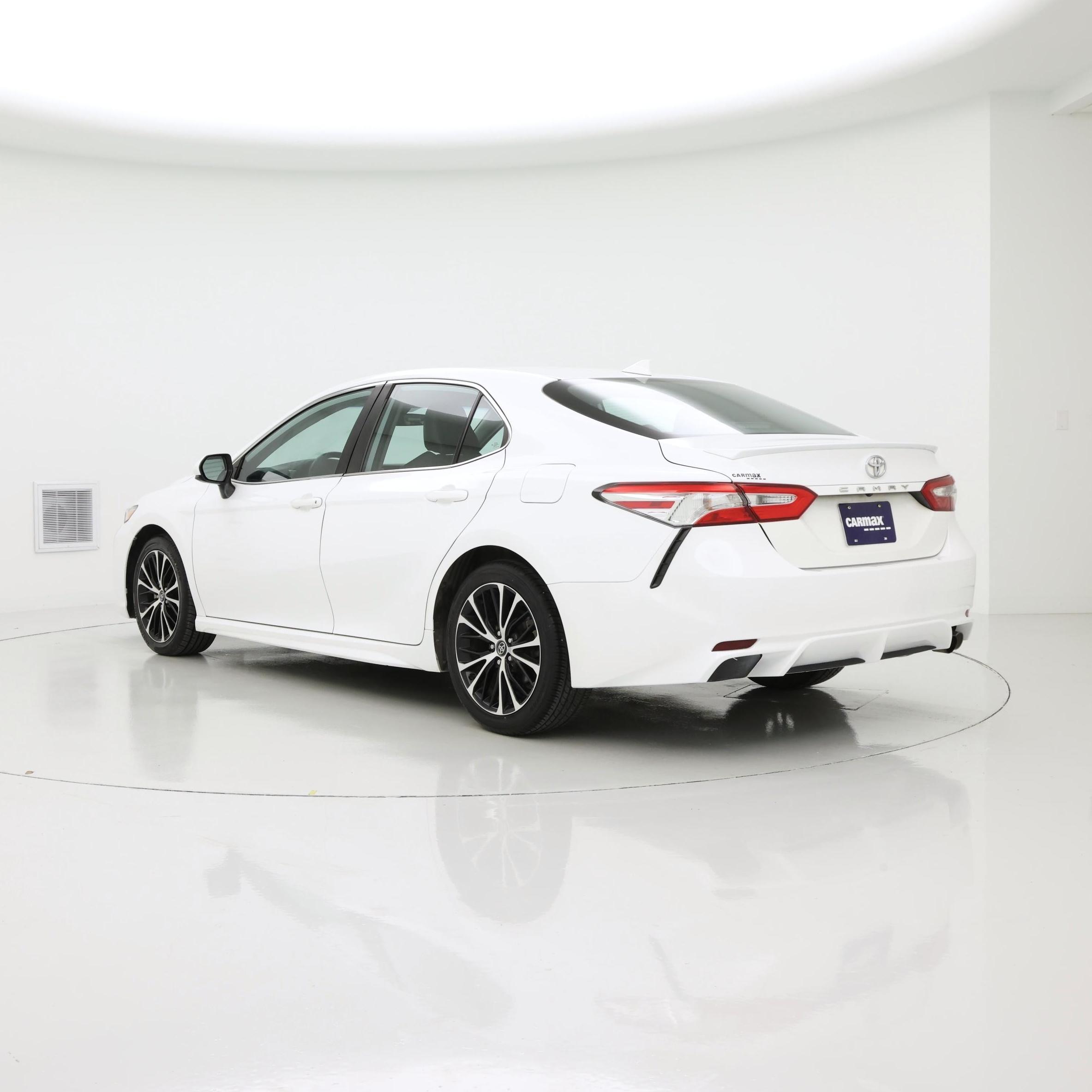 Thumbnail: 2020 Toyota Camry - 2