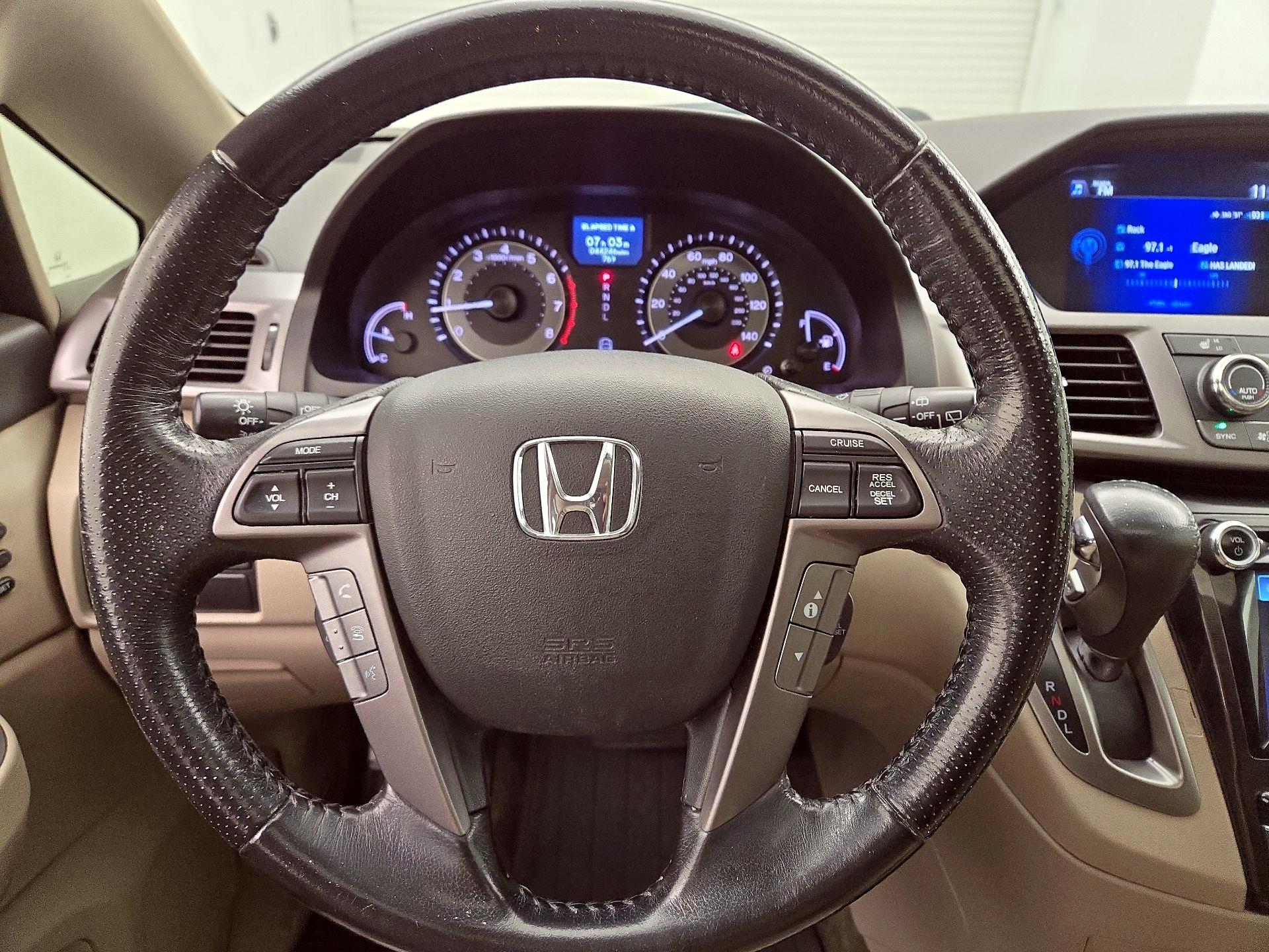 Thumbnail: 2017 Honda Odyssey - 10