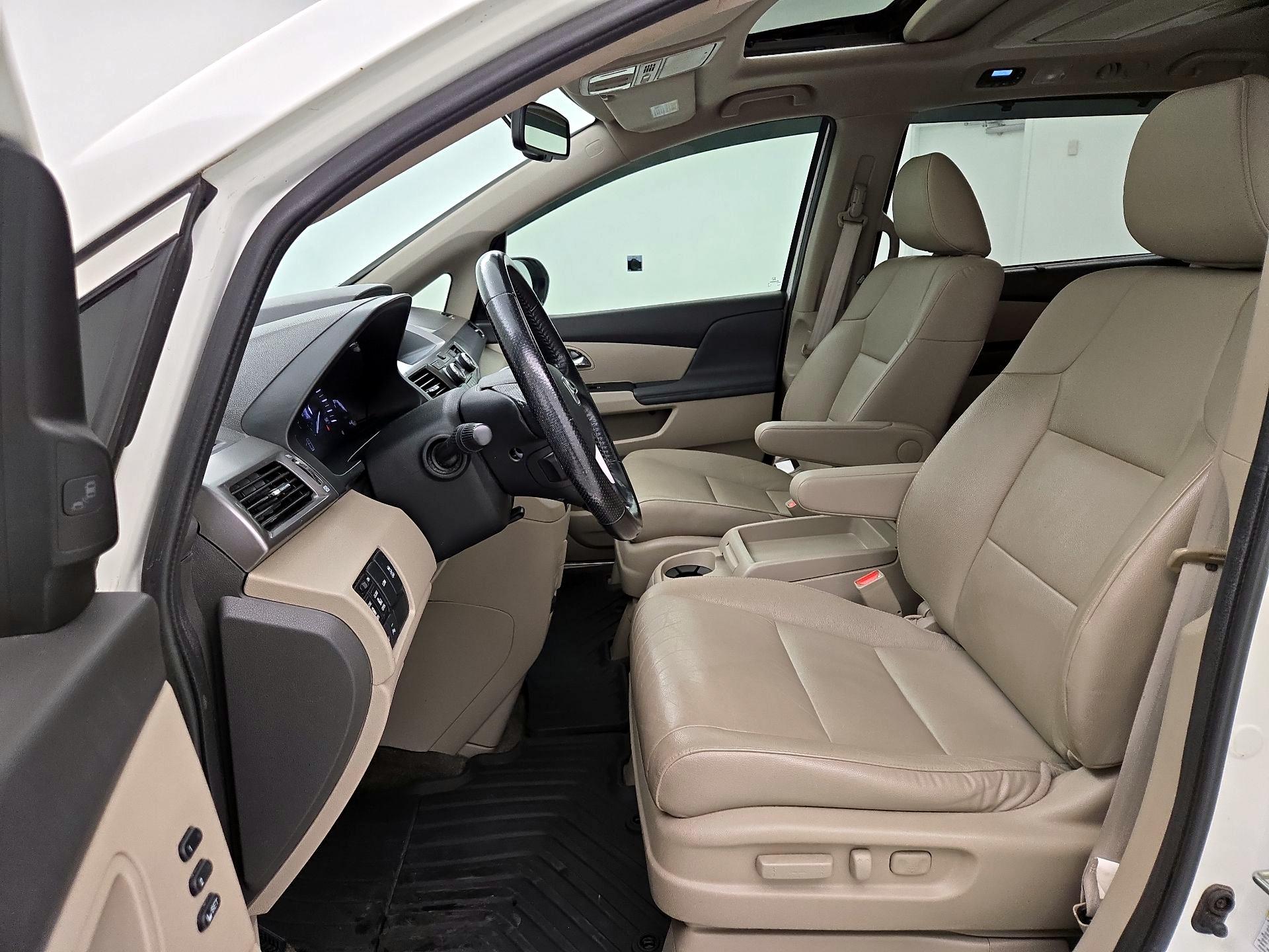 Thumbnail: 2017 Honda Odyssey - 11