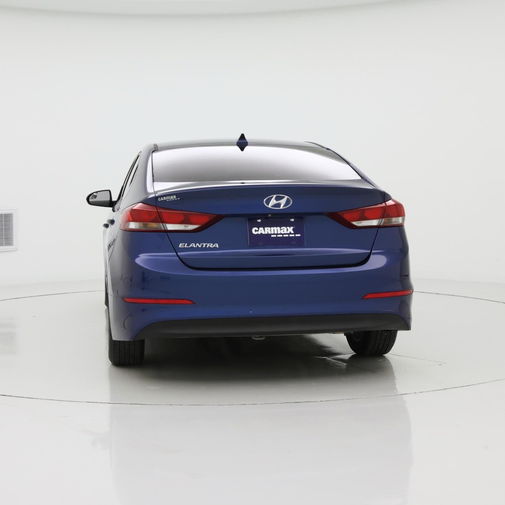 Thumbnail: 2017 Hyundai Elantra - 6