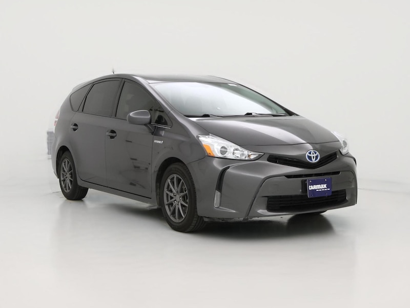 2016 Toyota Prius v Four -
                  Independence, MO
