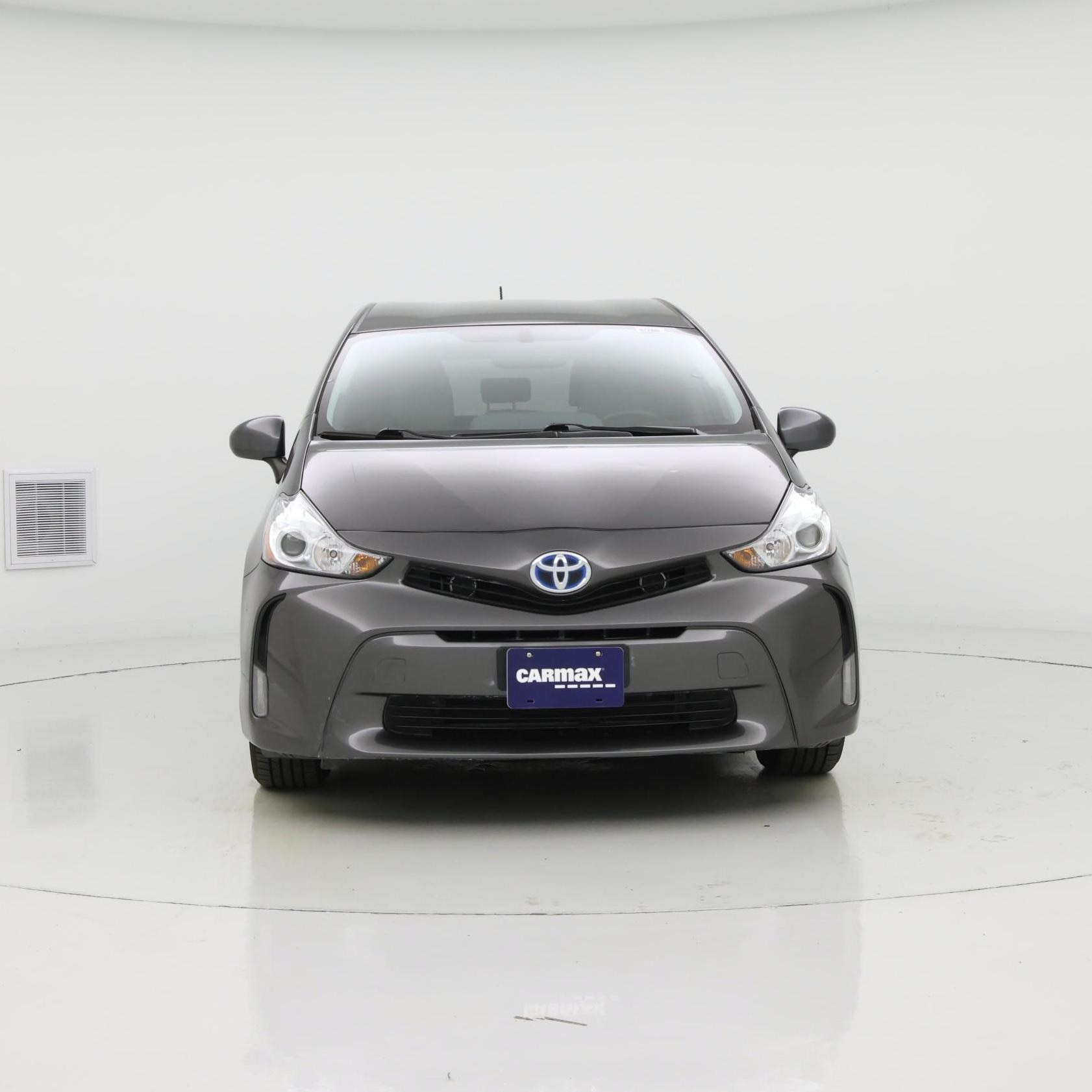 Thumbnail: 2016 Toyota Prius - 5