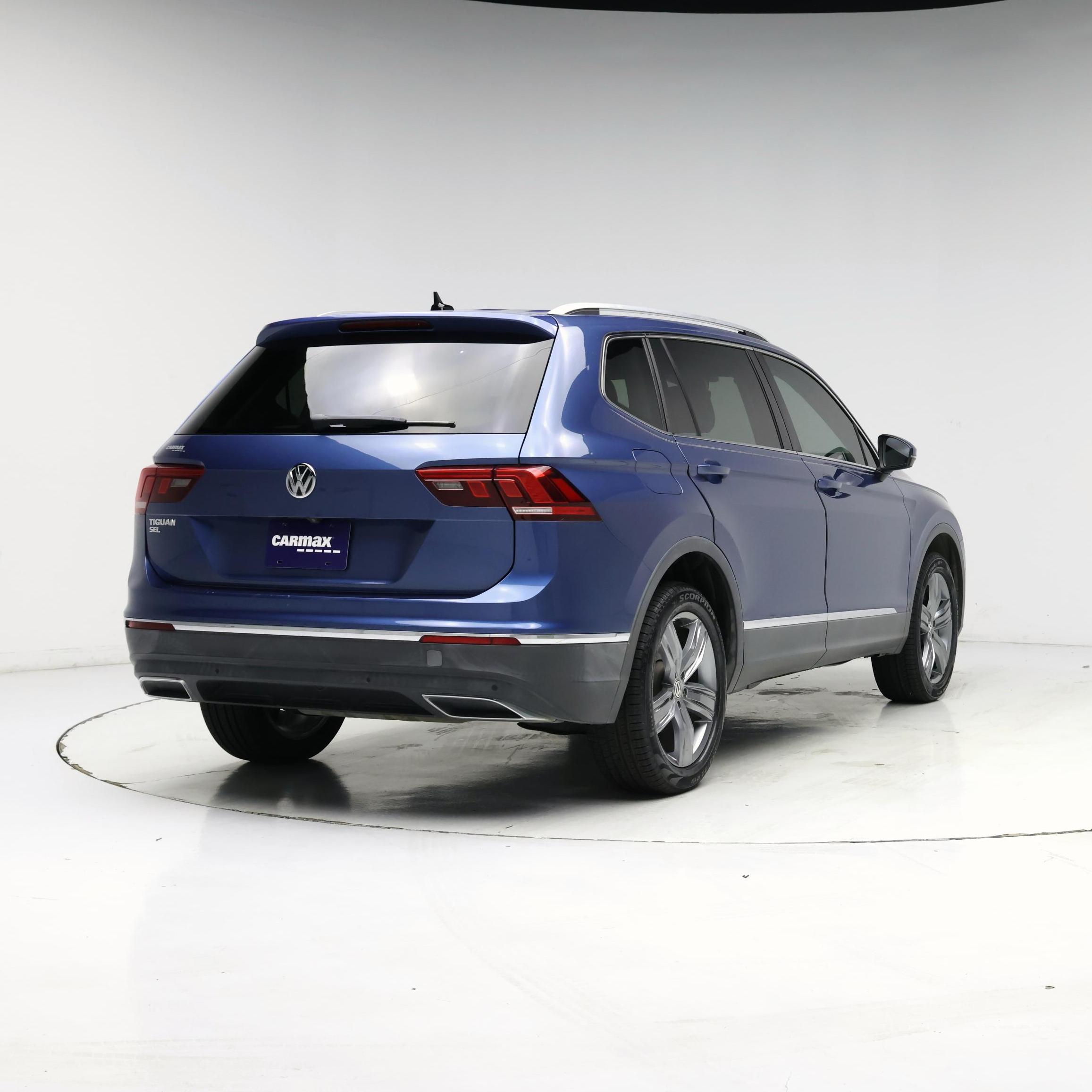 Thumbnail: 2020 Volkswagen Tiguan - 8