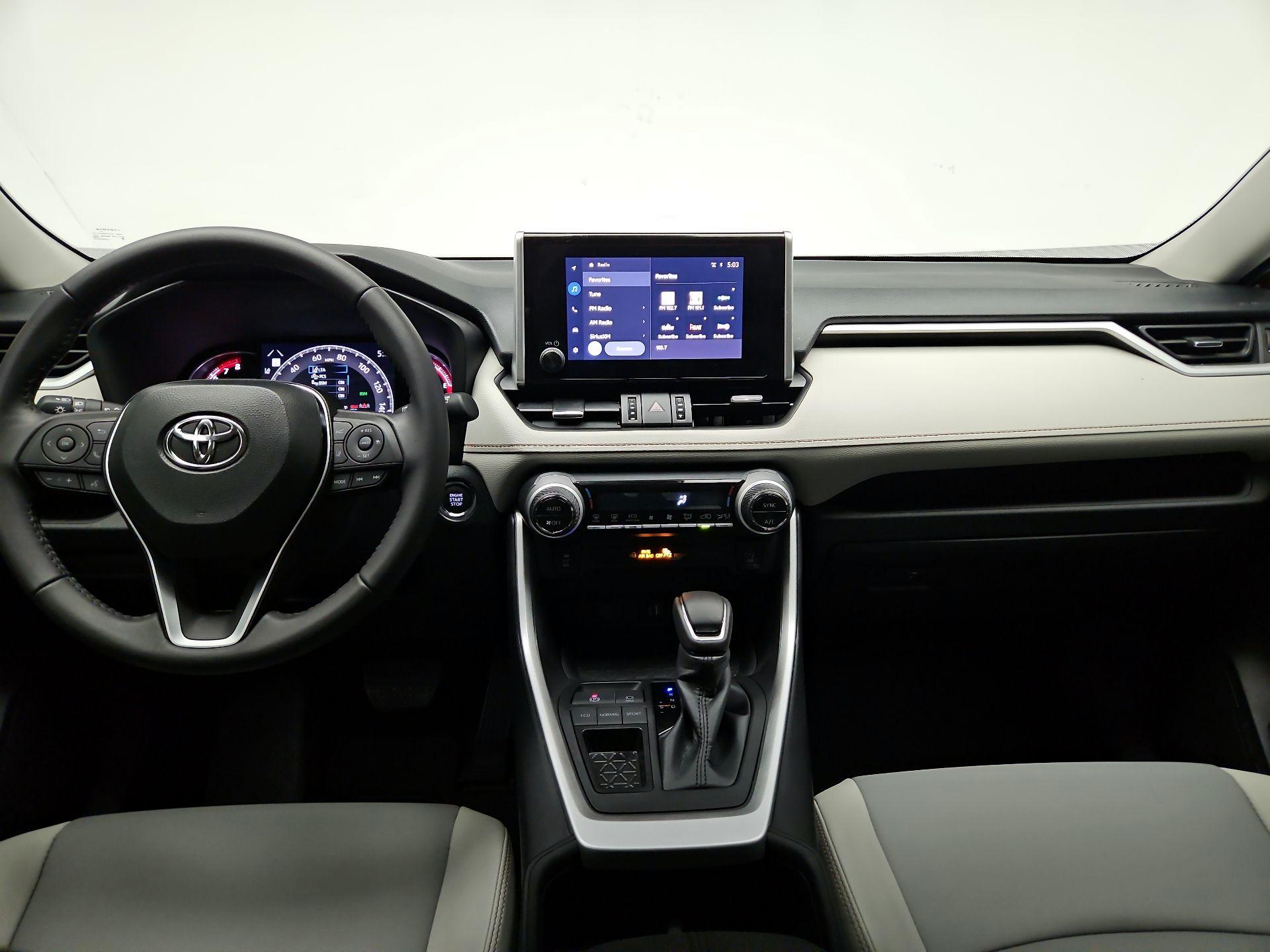 Thumbnail: 2024 Toyota RAV4 - 9