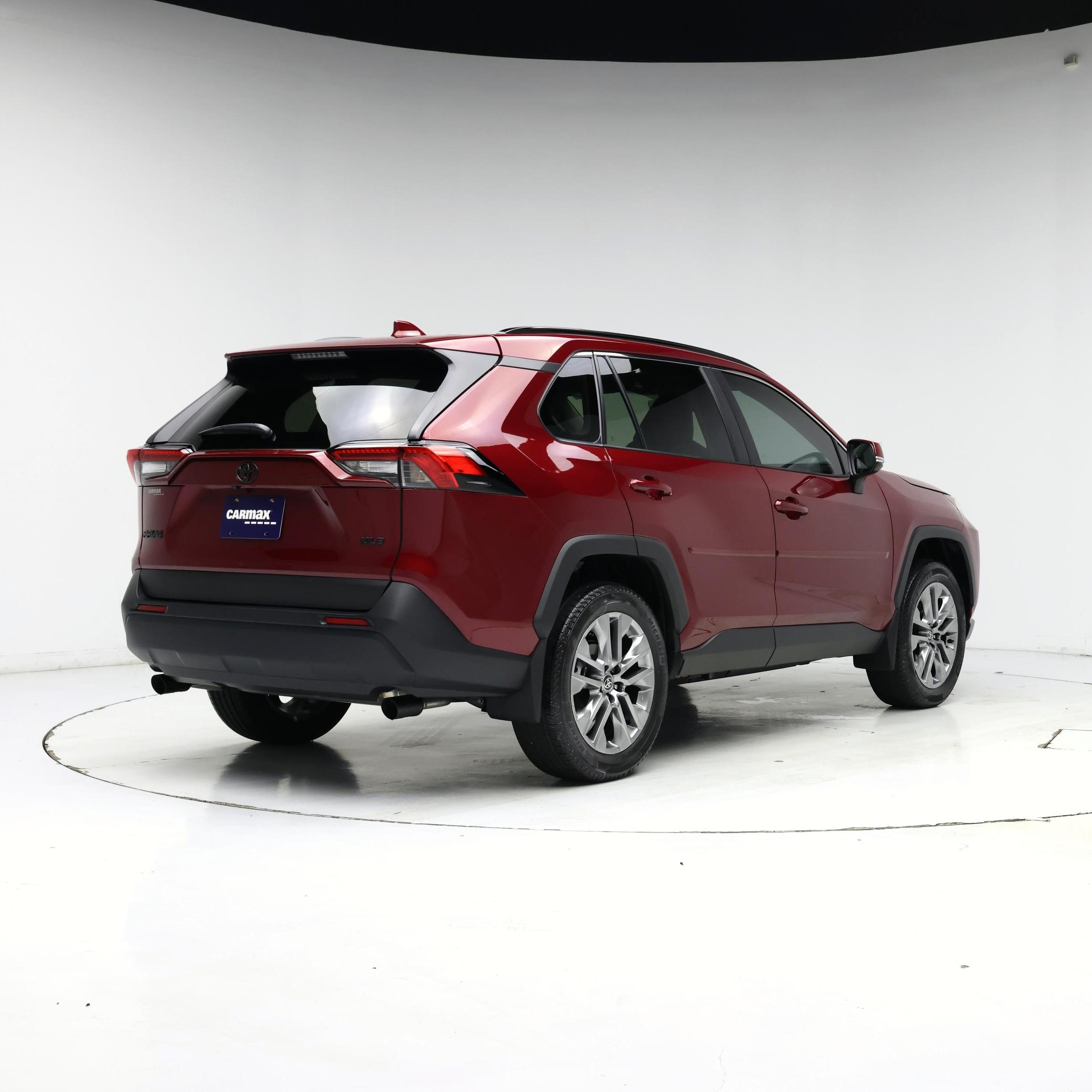 Thumbnail: 2024 Toyota RAV4 - 8