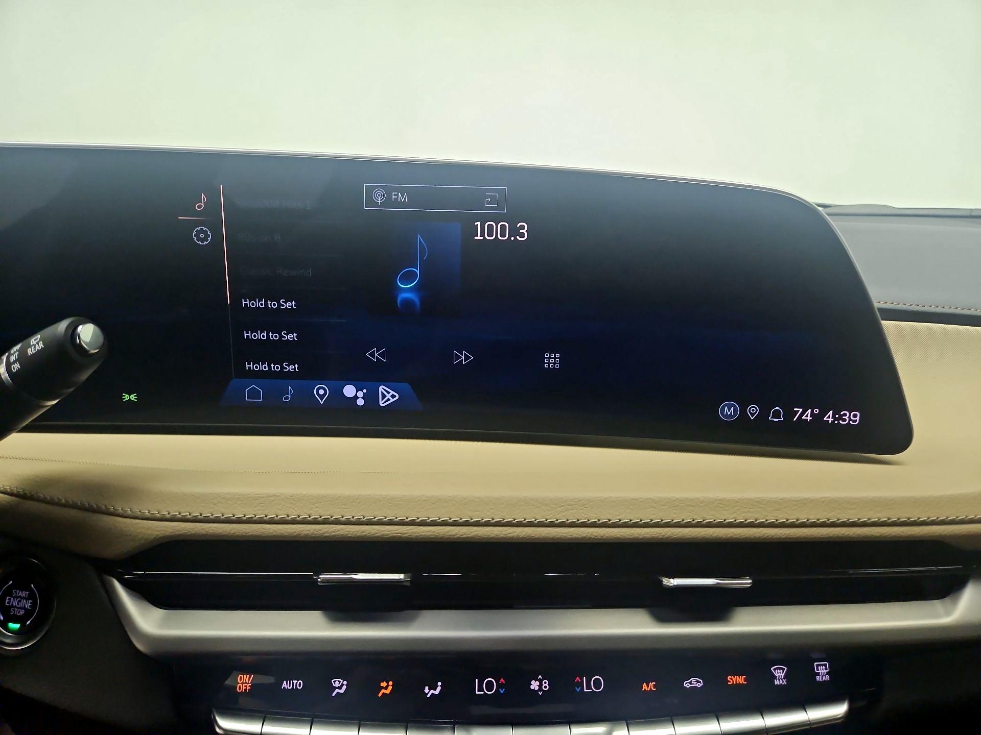Thumbnail: 2024 Cadillac XT4 - 15