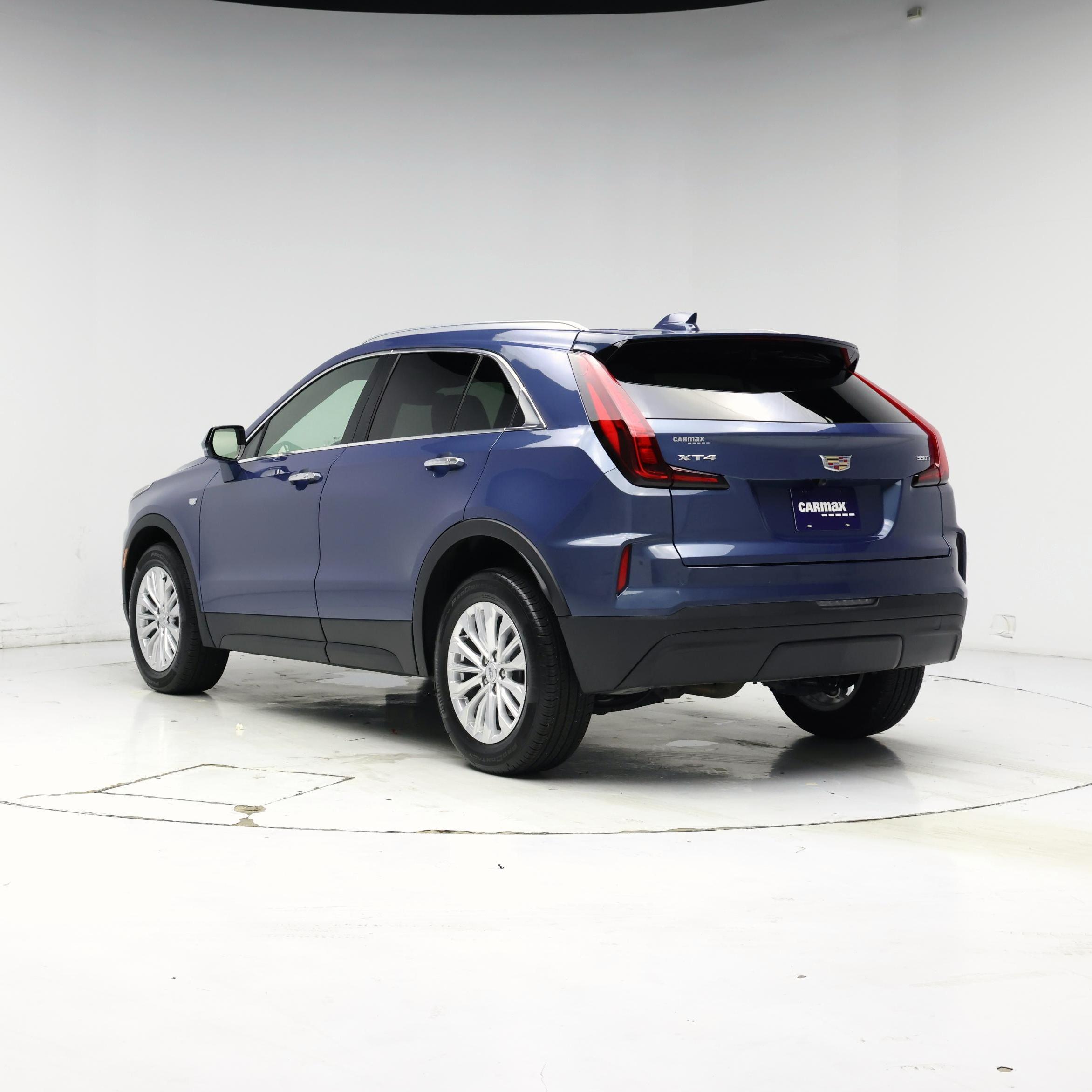 Thumbnail: 2024 Cadillac XT4 - 2